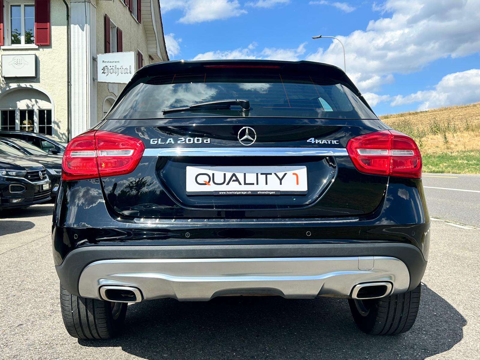 MERCEDES-BENZ GLA 200 CDI Swiss Star Edition Urban 4Matic 7G-DCT-image-4