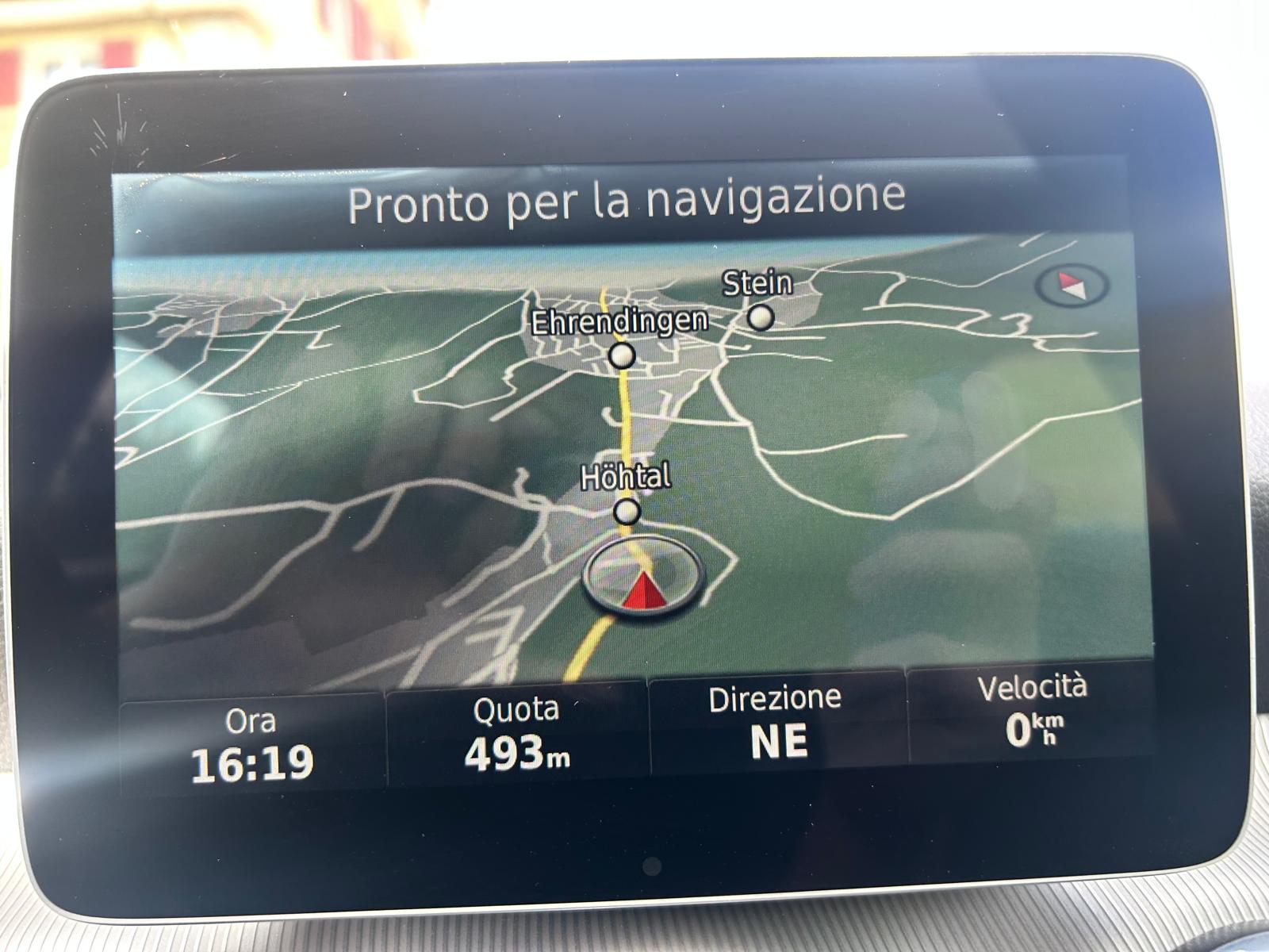 MERCEDES-BENZ GLA 200 CDI Swiss Star Edition Urban 4Matic 7G-DCT-image-13