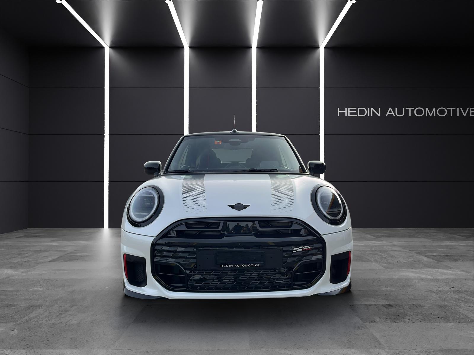 MINI Cabrio F67 2.0i John Cooper Works-image-6