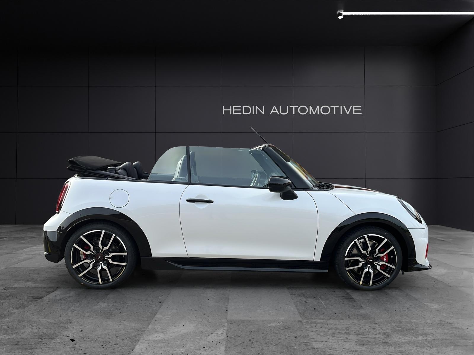 MINI Cabrio F67 2.0i John Cooper Works-image-16