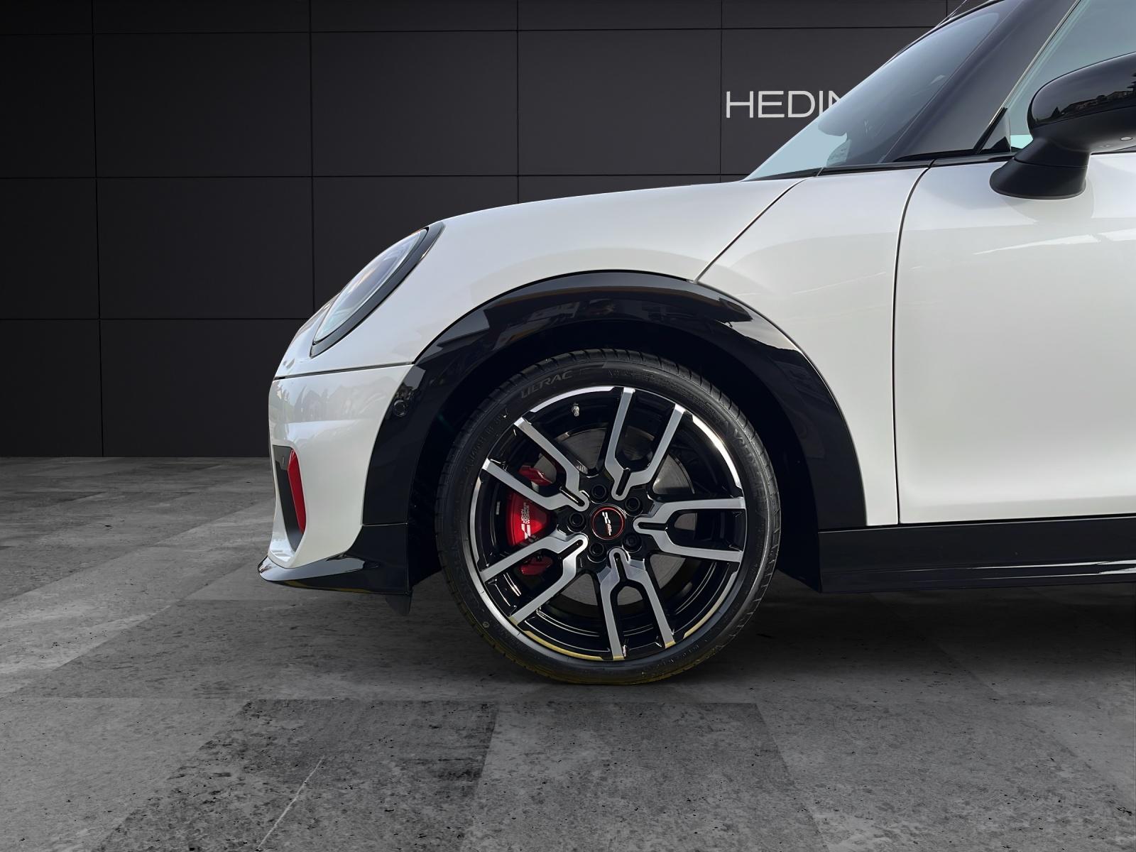 MINI Cabrio F67 2.0i John Cooper Works-image-4