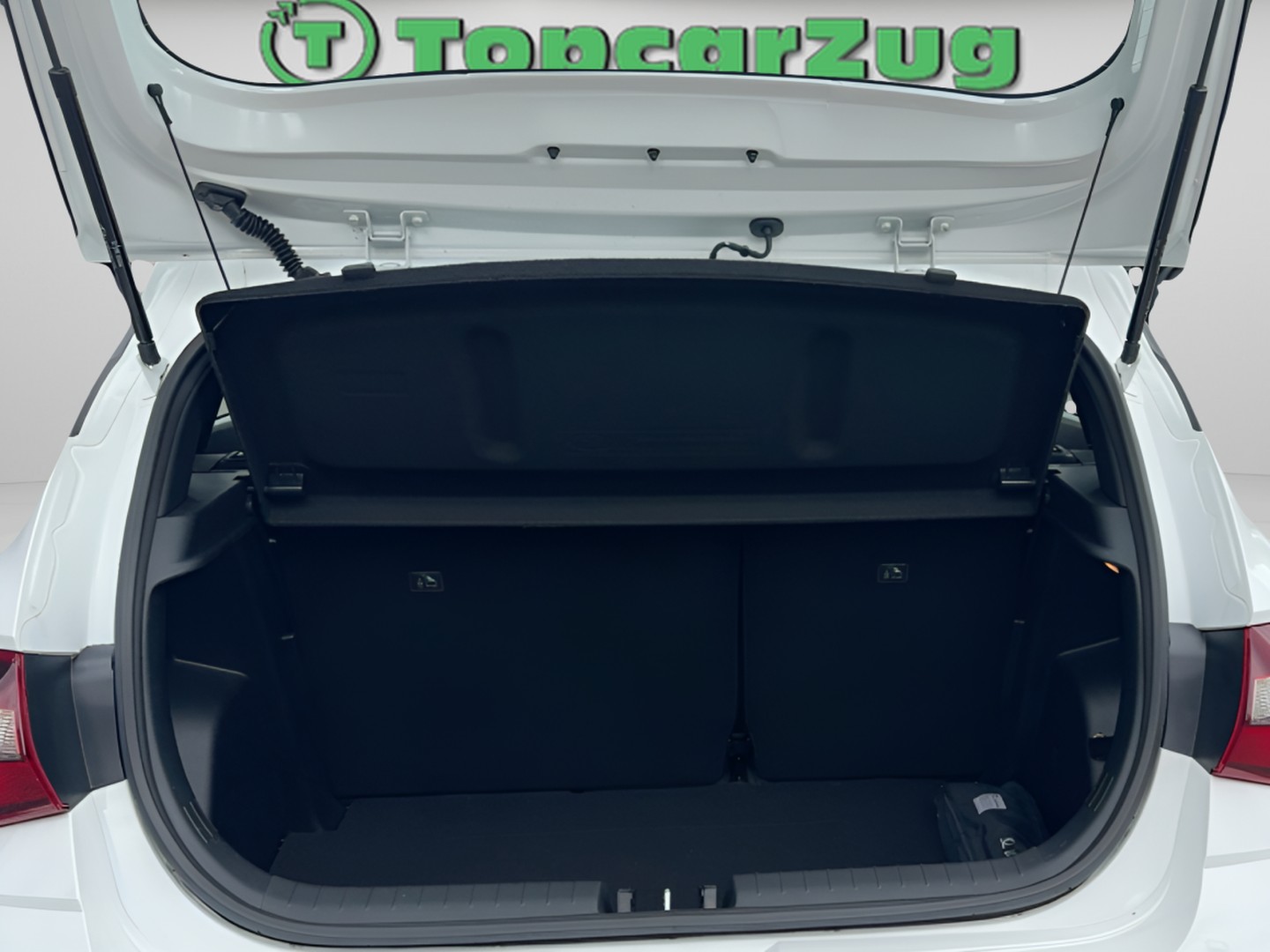 HYUNDAI i20 1.0 T-GDi Go Plus DCT-image-19