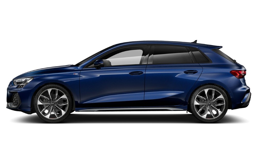 AUDI A3 Sportback TFSI 110 kW S line Attraction S tronic-image-4