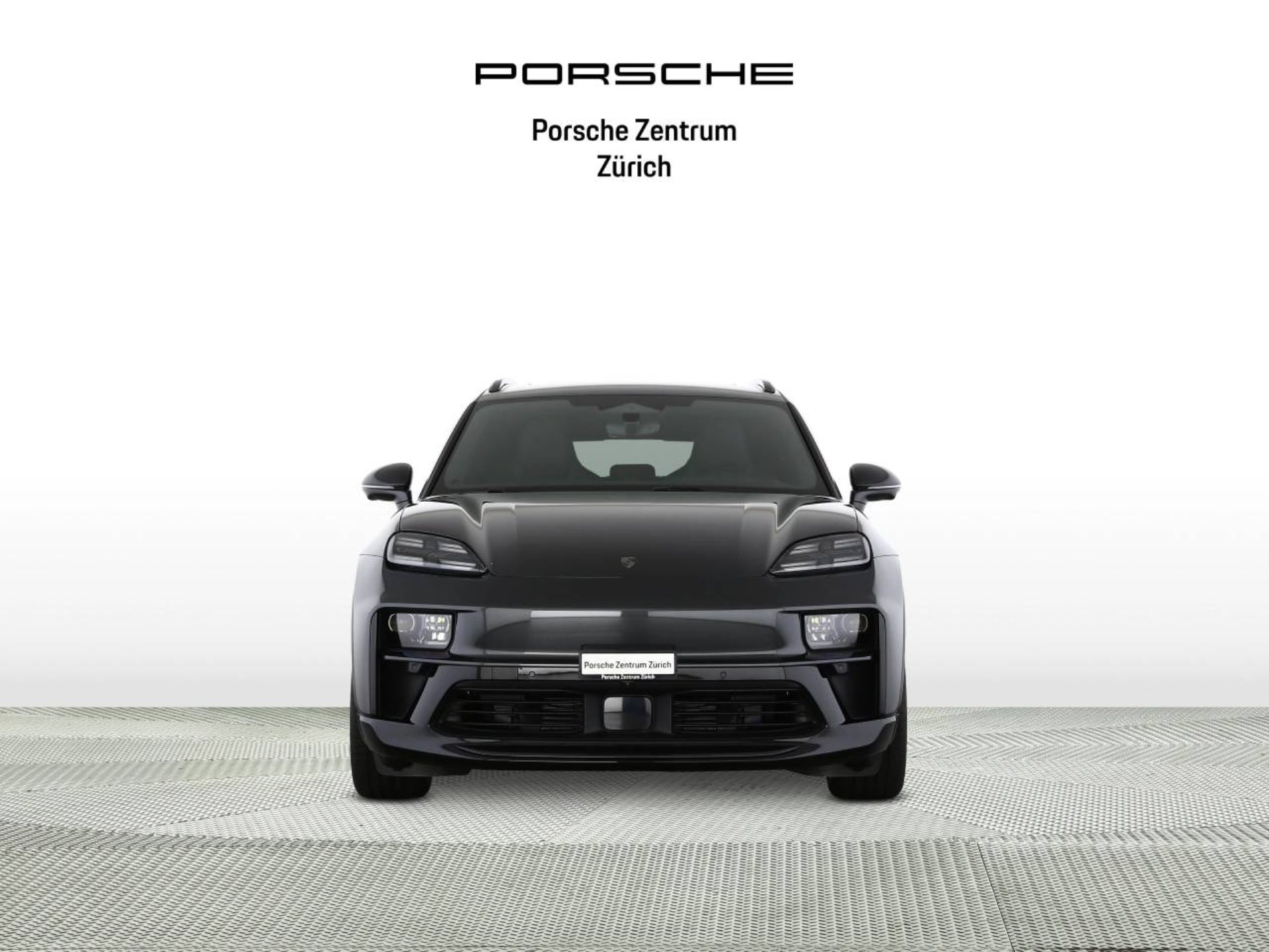 PORSCHE Macan Turbo-image-6