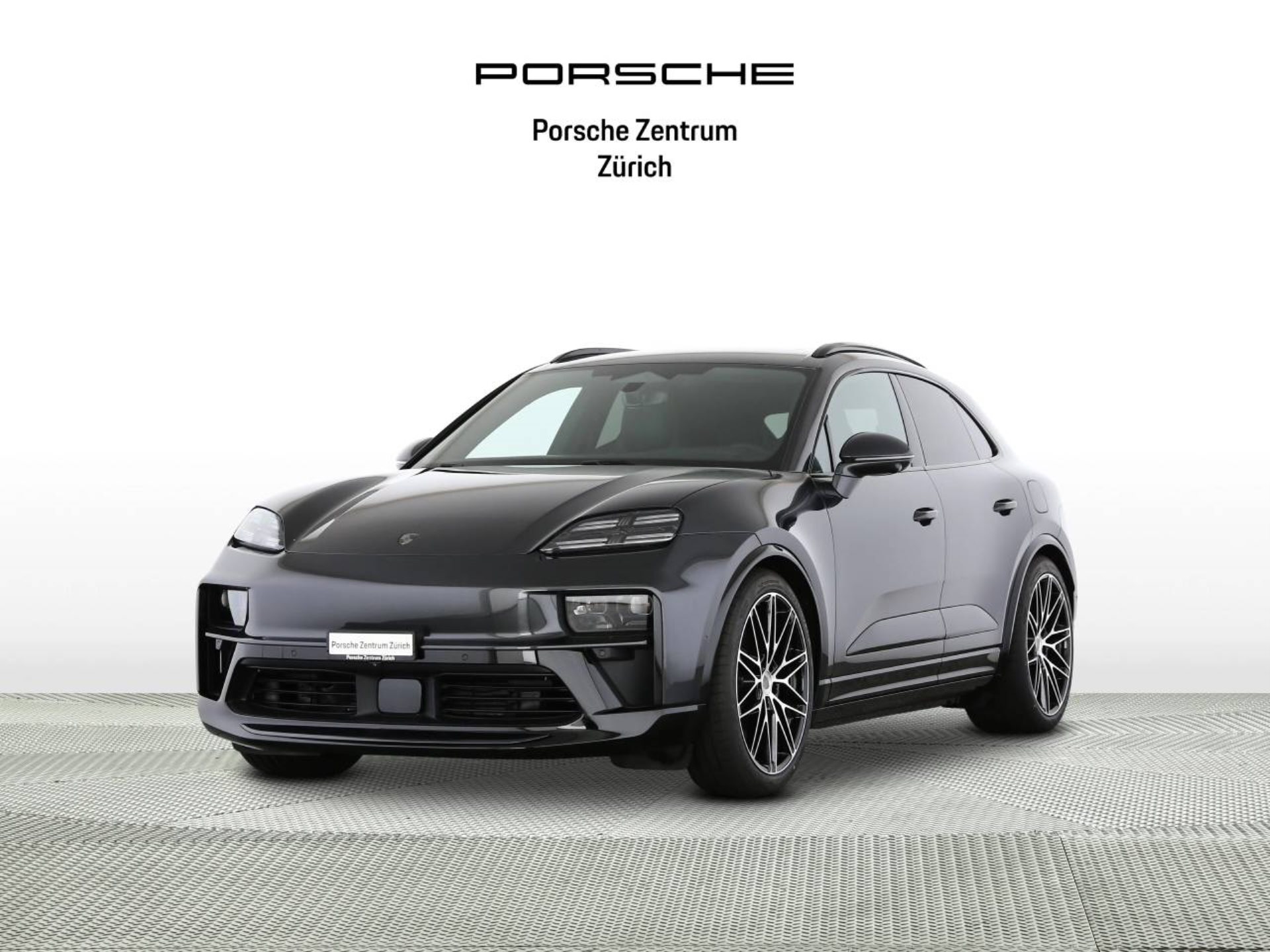 PORSCHE Macan Turbo-image-0