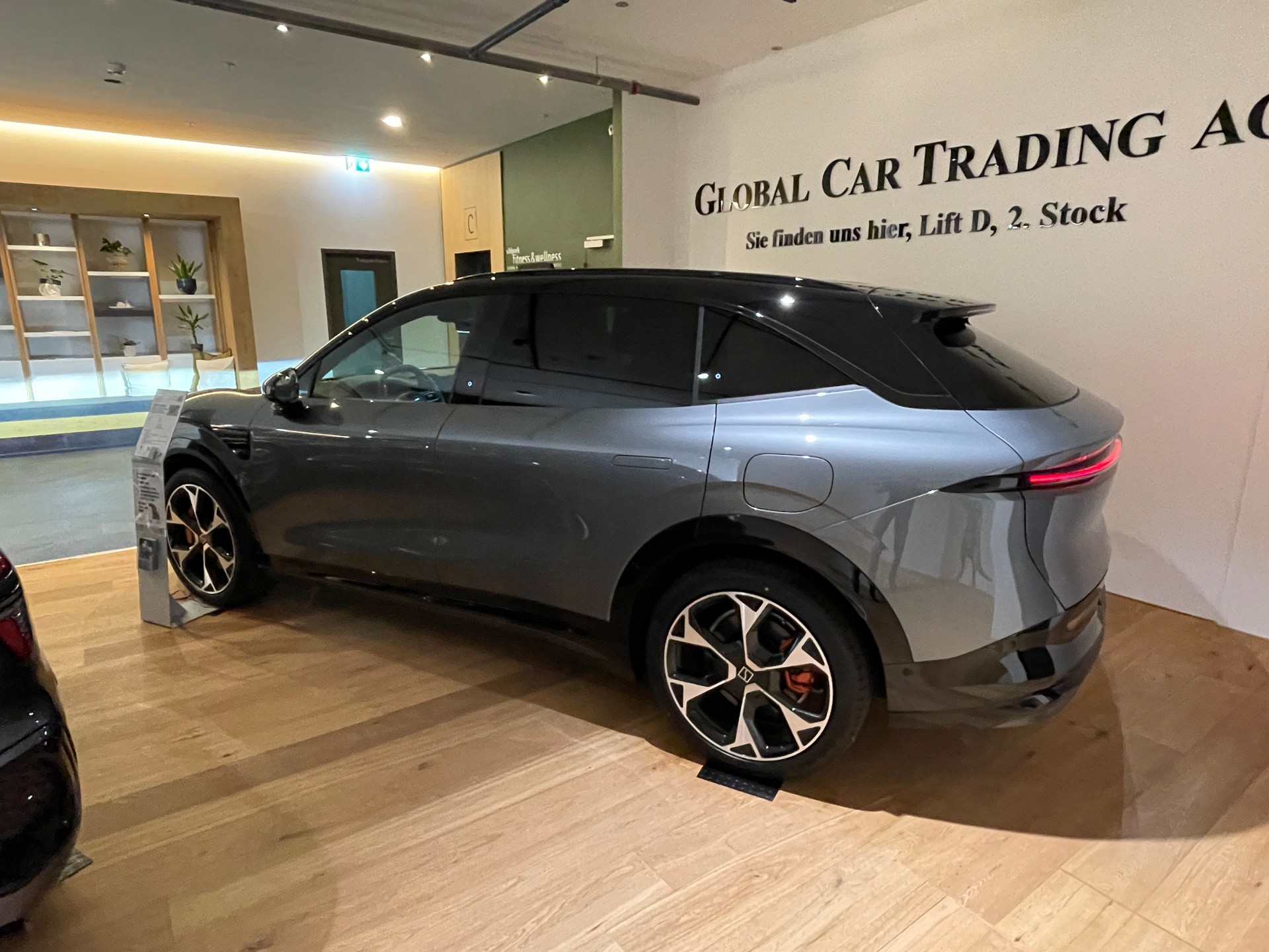 ZEEKR 7X 100kWh Privilege AWD mit Comfort und Cockpitpaket, Modell 2026-image-1