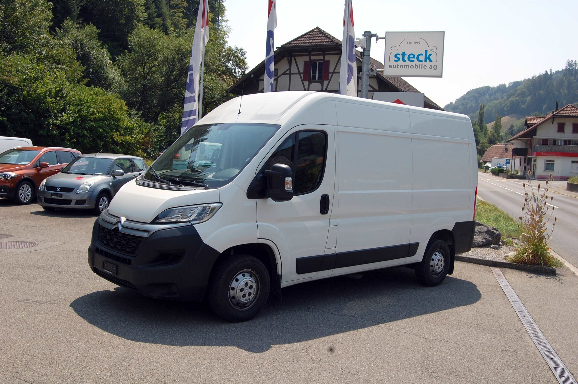 CITROEN Jumper 35 2.2 BlueHDi 165 Control L2H2-image-3