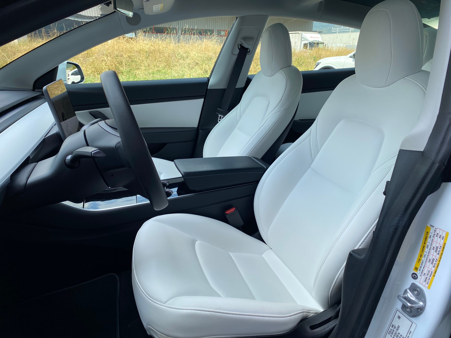 TESLA Model 3 Performance Dual Motor AWD-image-17