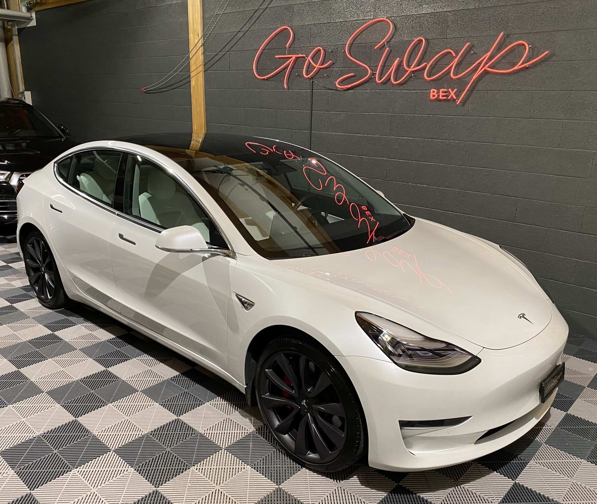 TESLA Model 3 Performance Dual Motor AWD-image-0