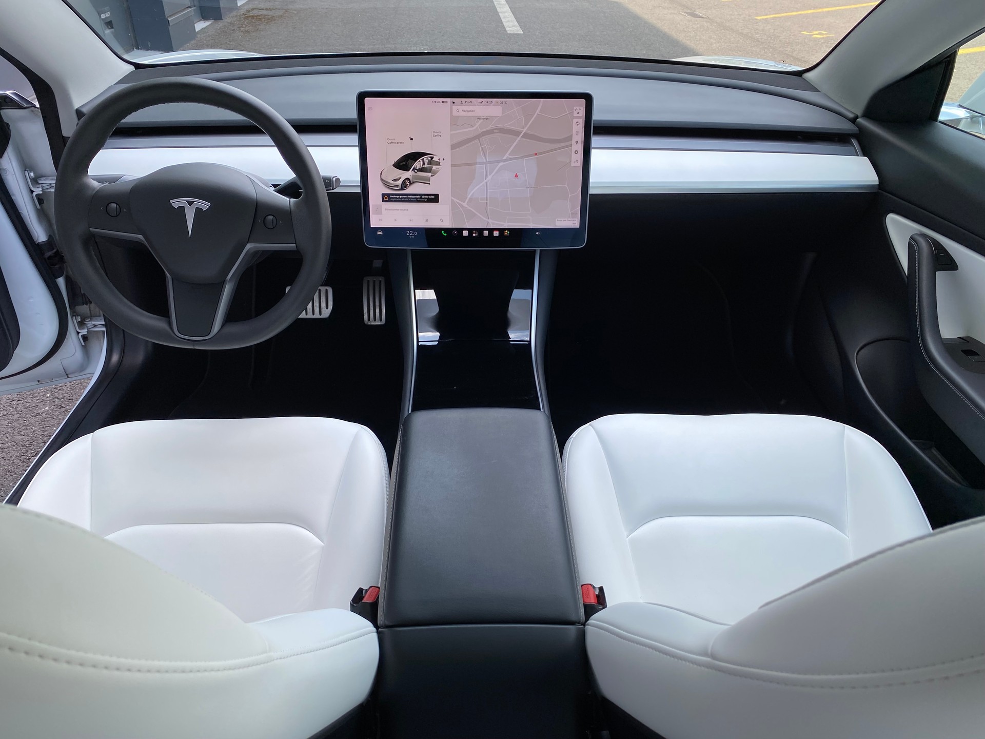 TESLA Model 3 Performance Dual Motor AWD-image-24