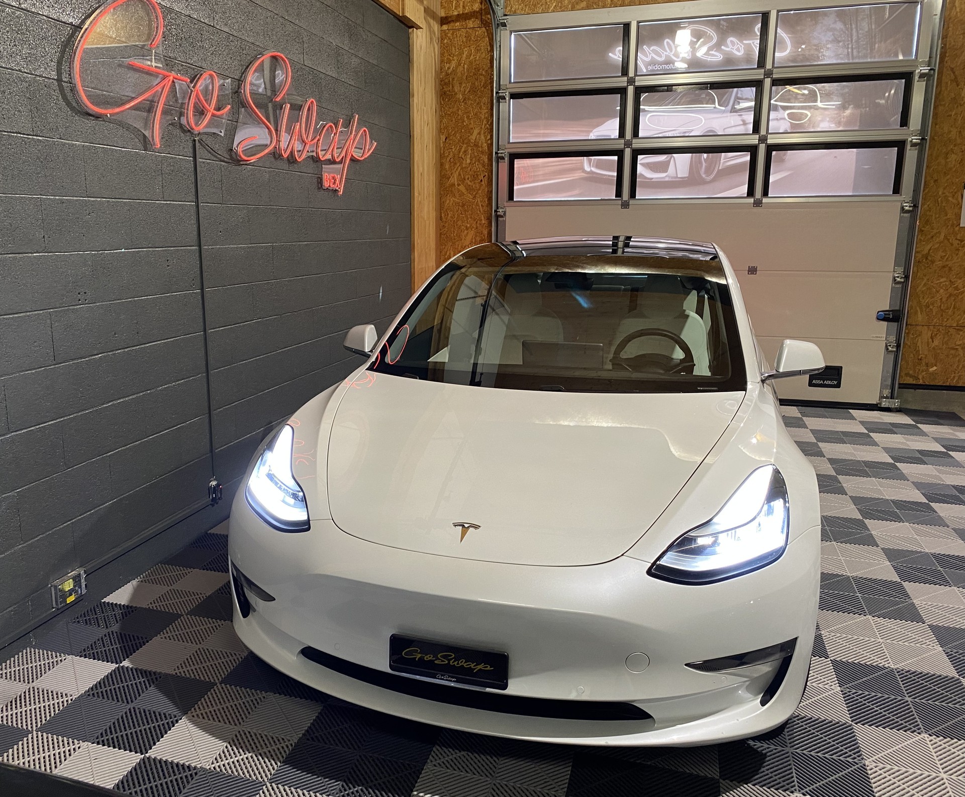 TESLA Model 3 Performance Dual Motor AWD-image-9