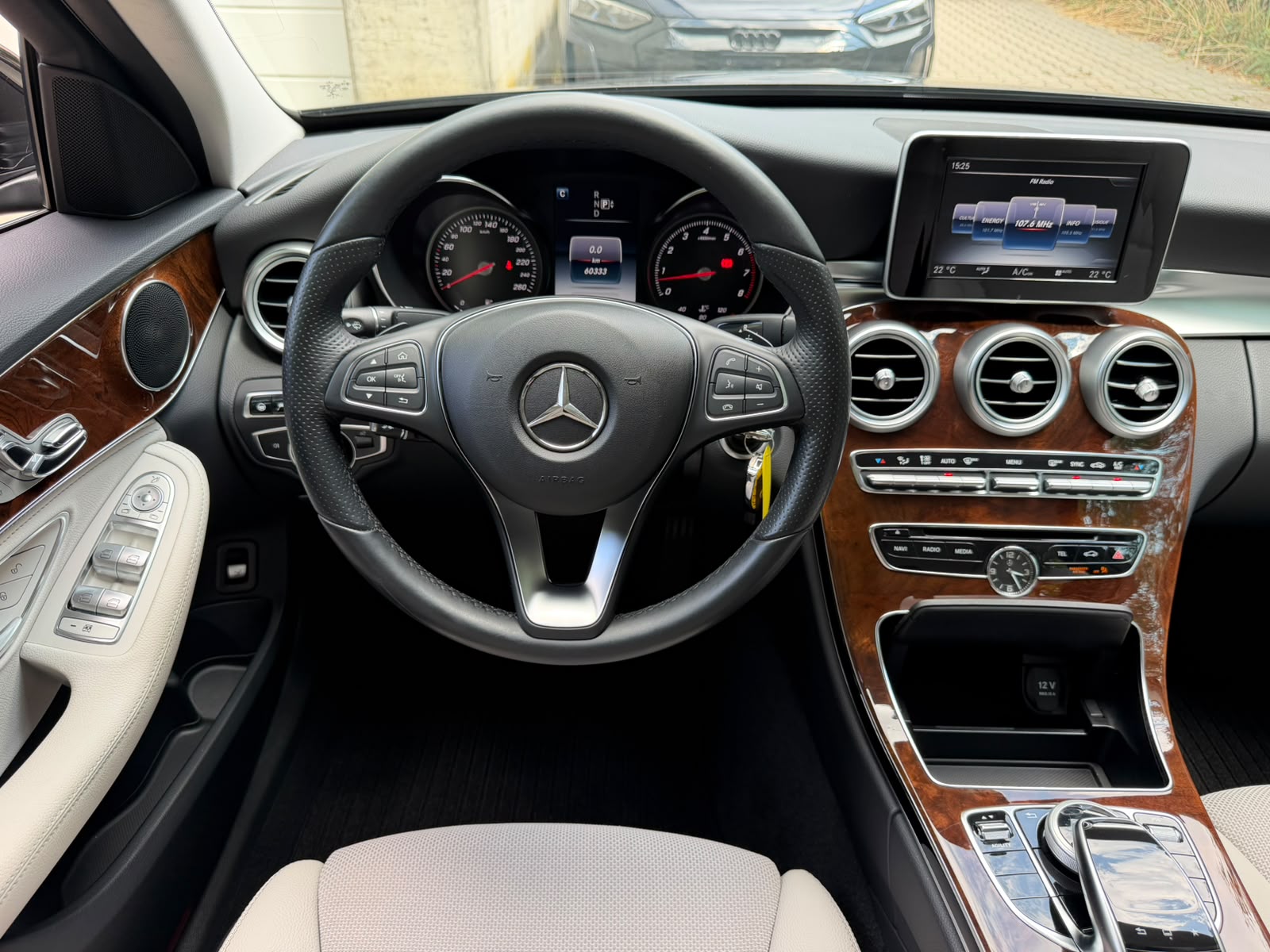 MERCEDES-BENZ C 200 Swiss Star Edition Avantgarde 7G-Tronic-image-20