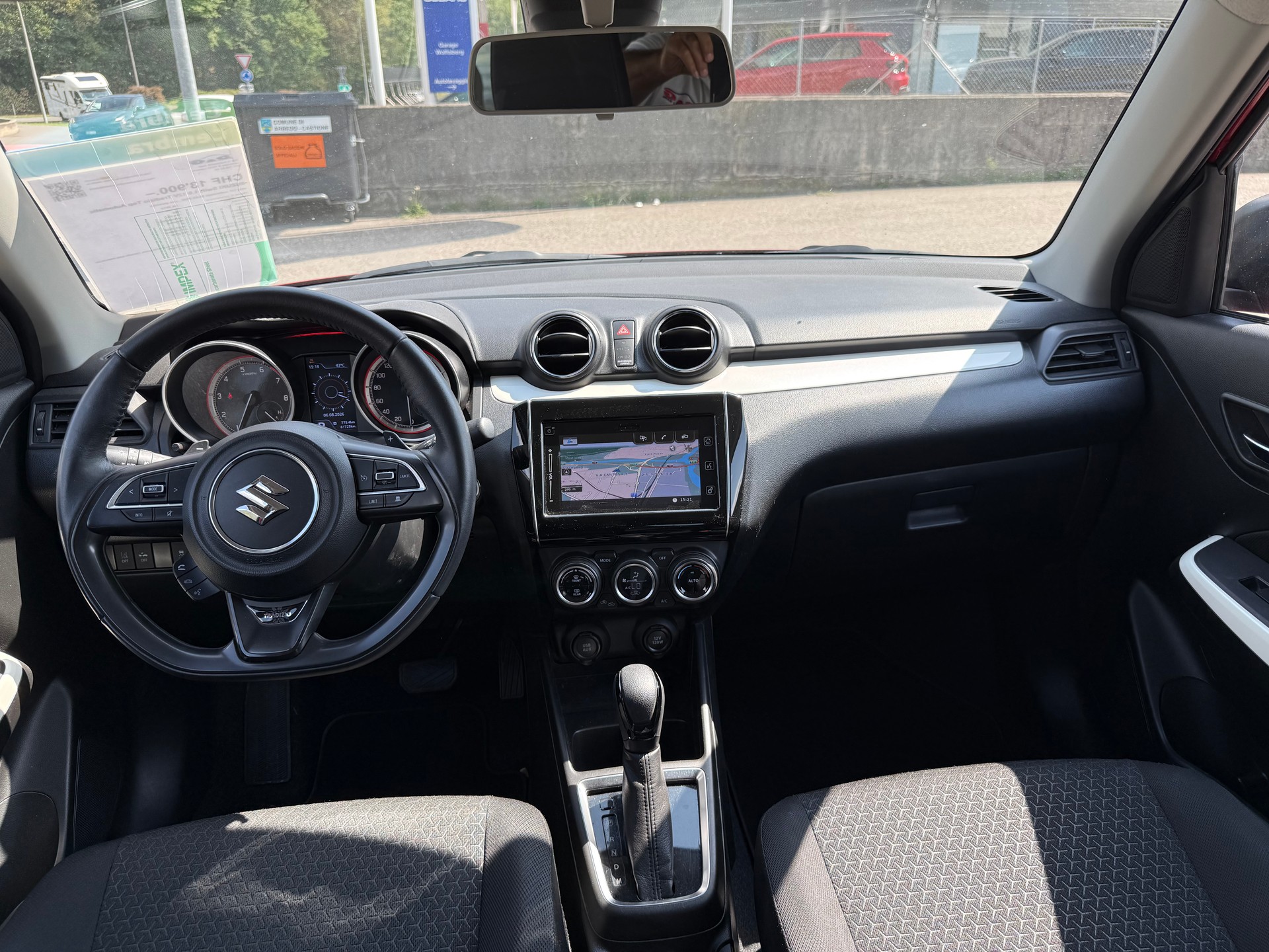 SUZUKI Swift 1.0 12V Tradizio Top Automatic-image-7