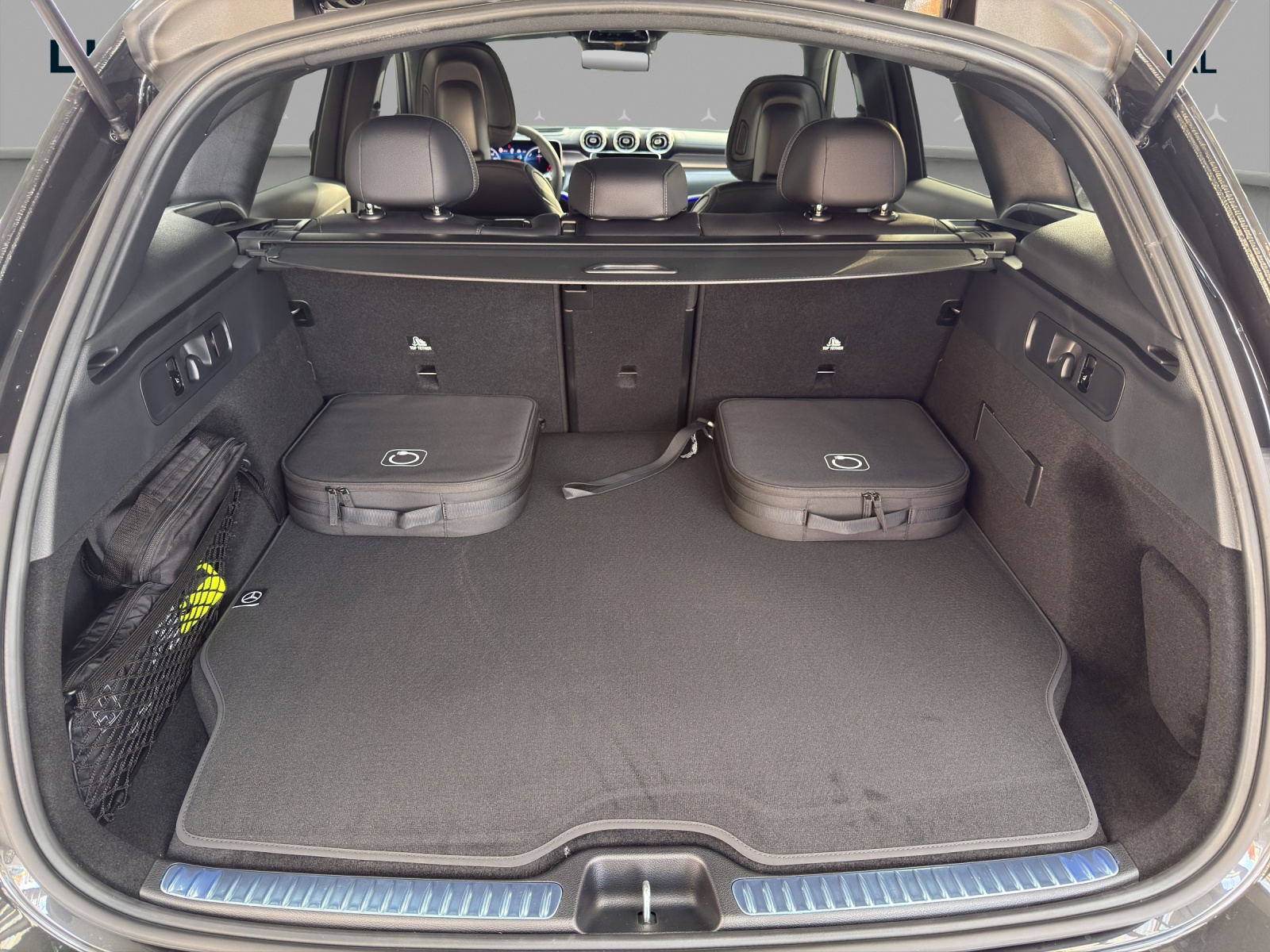 MERCEDES-BENZ GLC 300 de 4Matic EQ Star 9G-Tronic-image-14