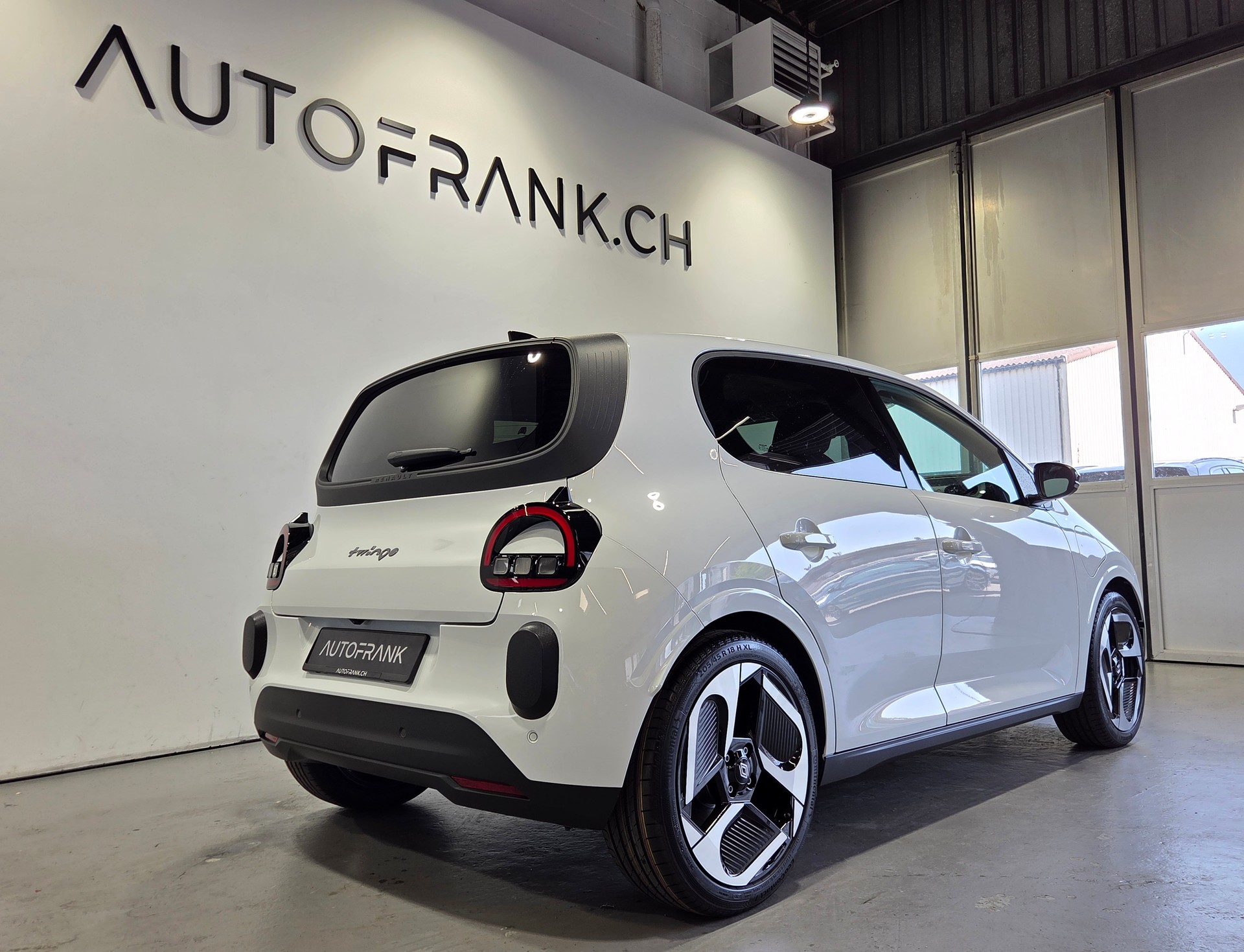 RENAULT Twingo E-Tech Urban Range techno-image-2