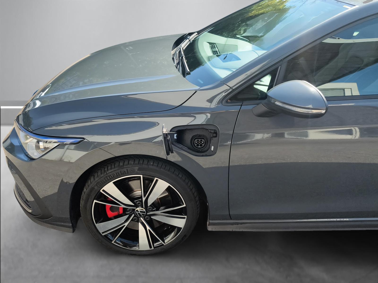 VW Golf VIII 1.4 TSI PHEV GTE DSG-image-17