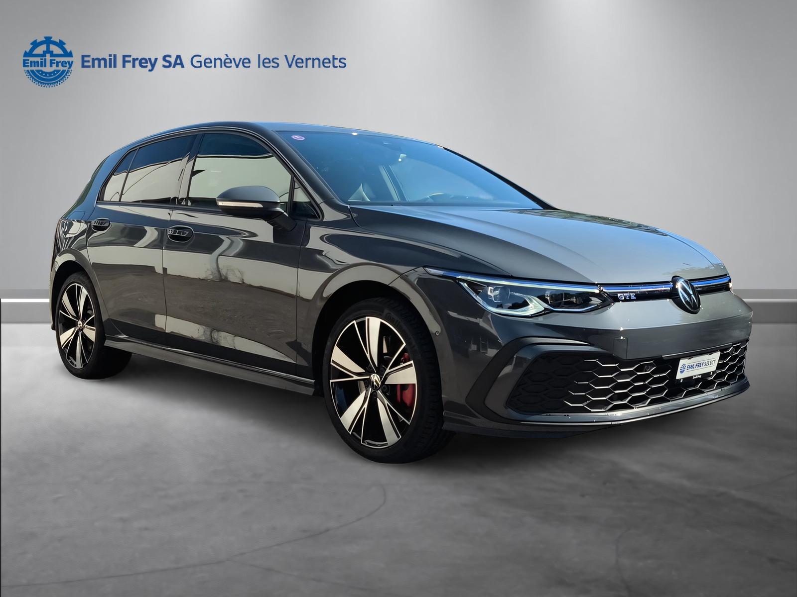 VW Golf VIII 1.4 TSI PHEV GTE DSG-showroom-element-3