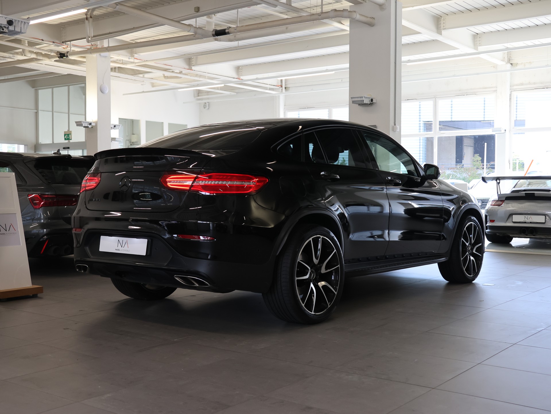 MERCEDES-BENZ GLC Coupé 43 AMG 4Matic 9G-Tronic *Panoramadach* *Sitzheizung* *Burmester*-image-4