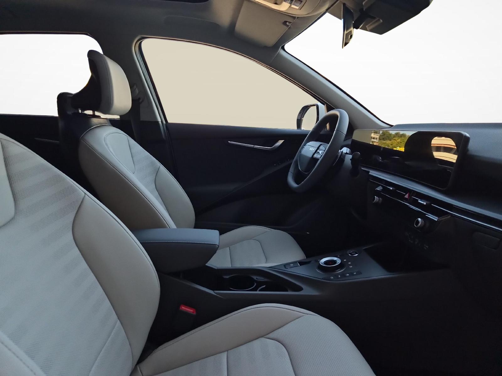 KIA Niro 1.6 GDi Hybrid Style-image-9