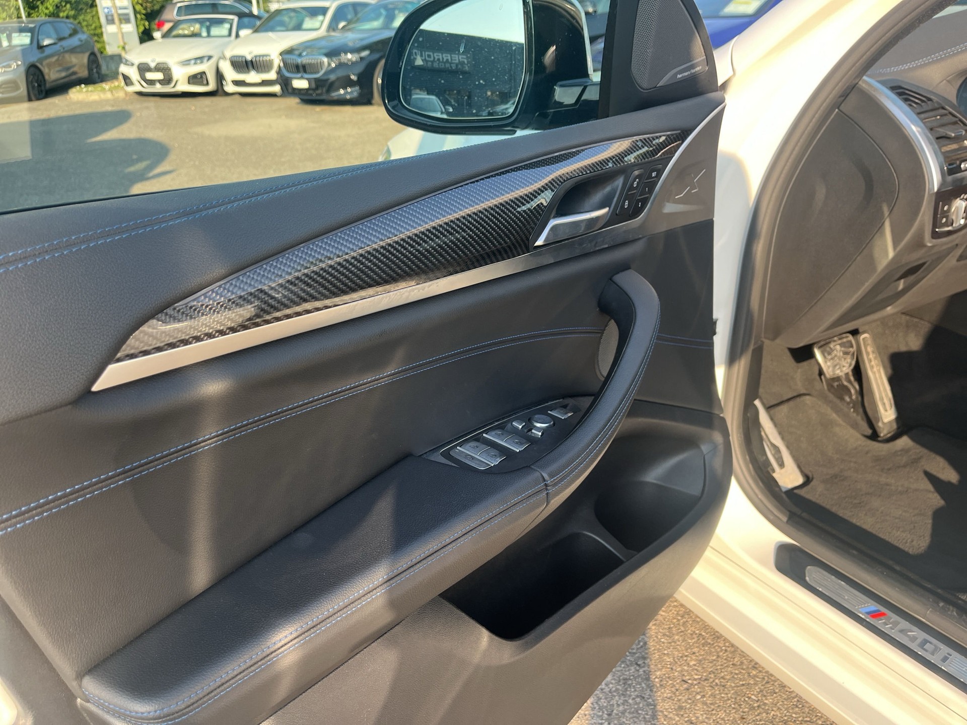 BMW X4 M40i Steptronic-image-16