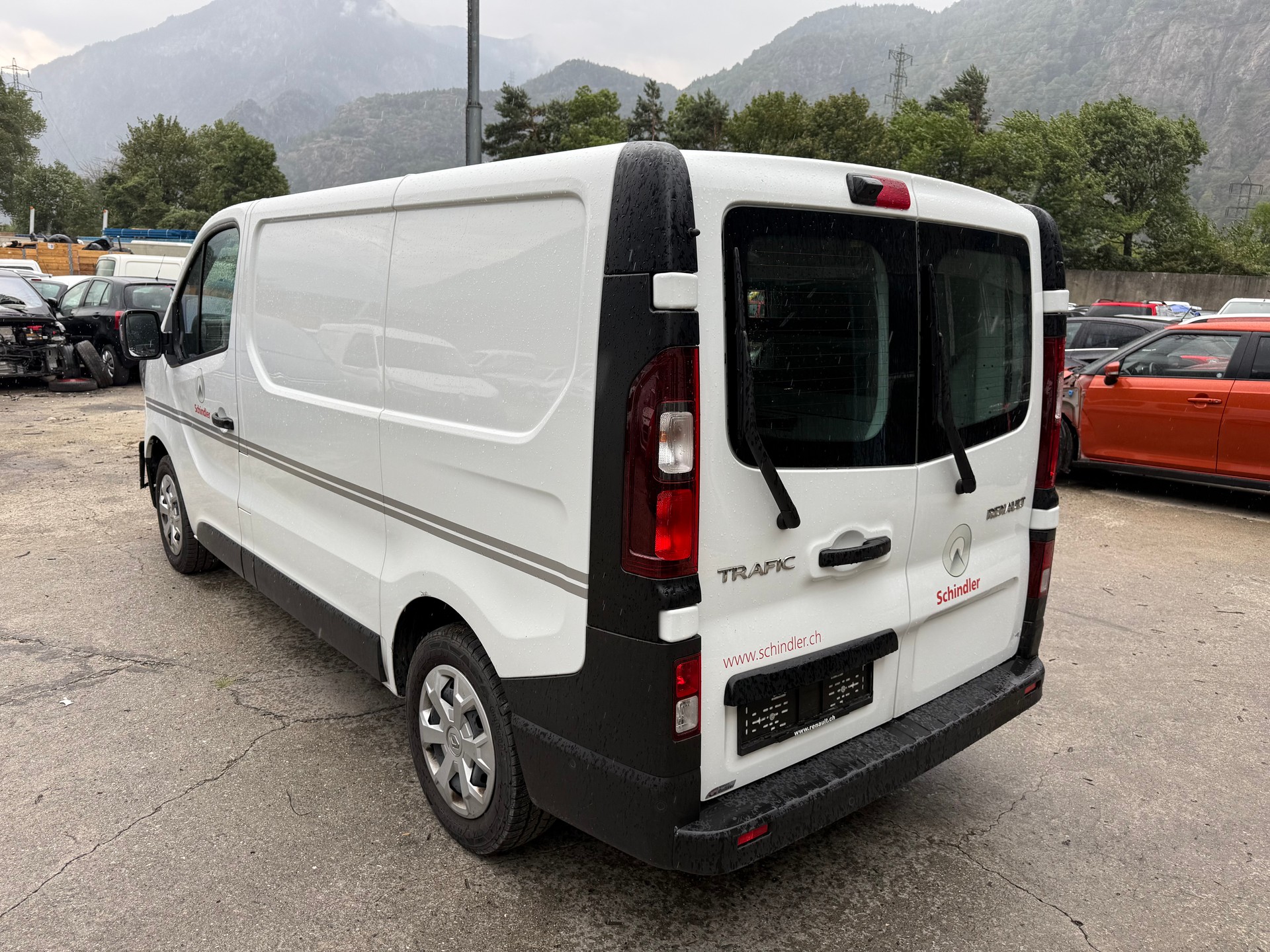 RENAULT Trafic 2.0 Blue dCi 130 Start L1H1-image-10