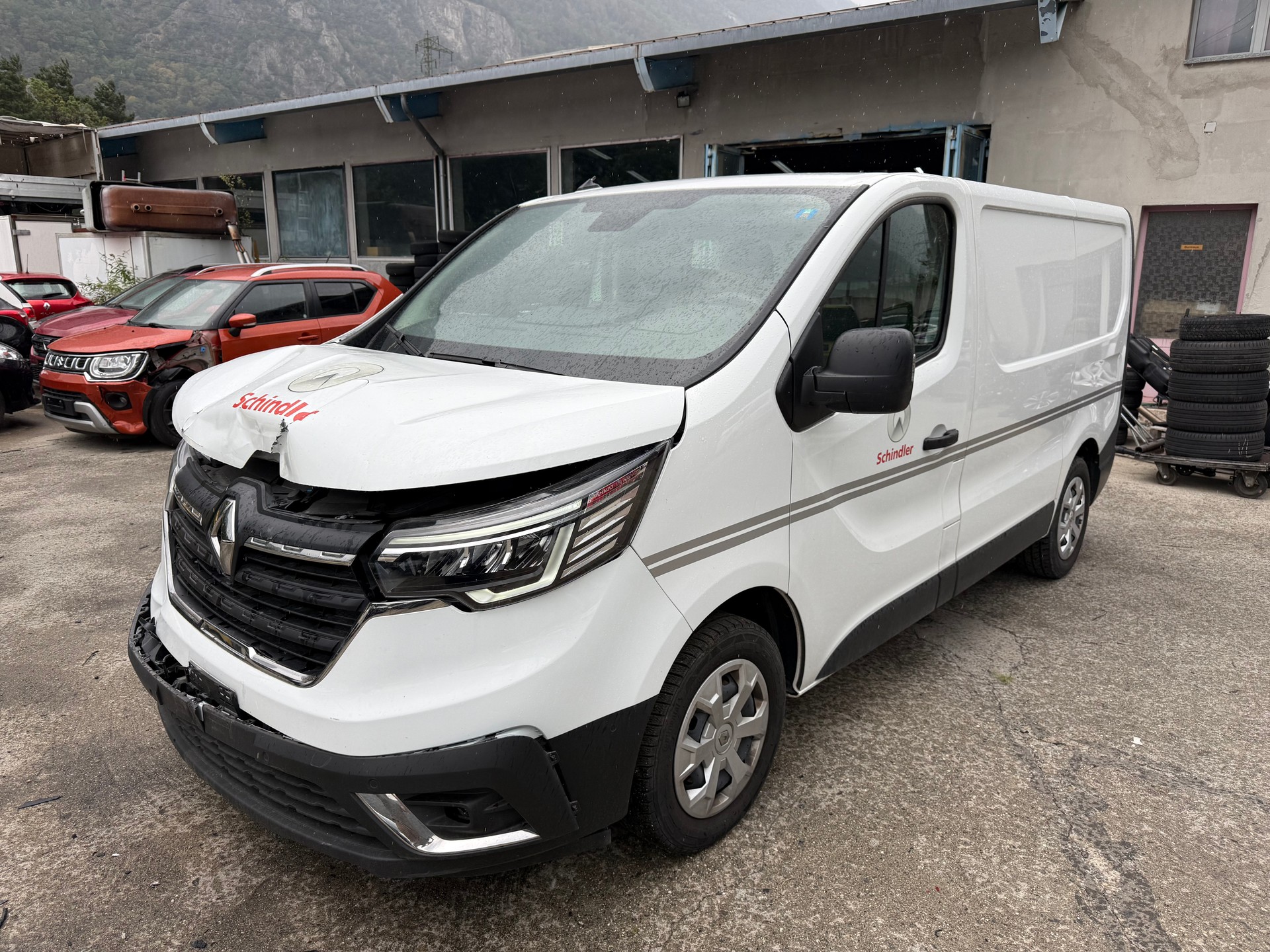 RENAULT Trafic 2.0 Blue dCi 130 Start L1H1-image-1
