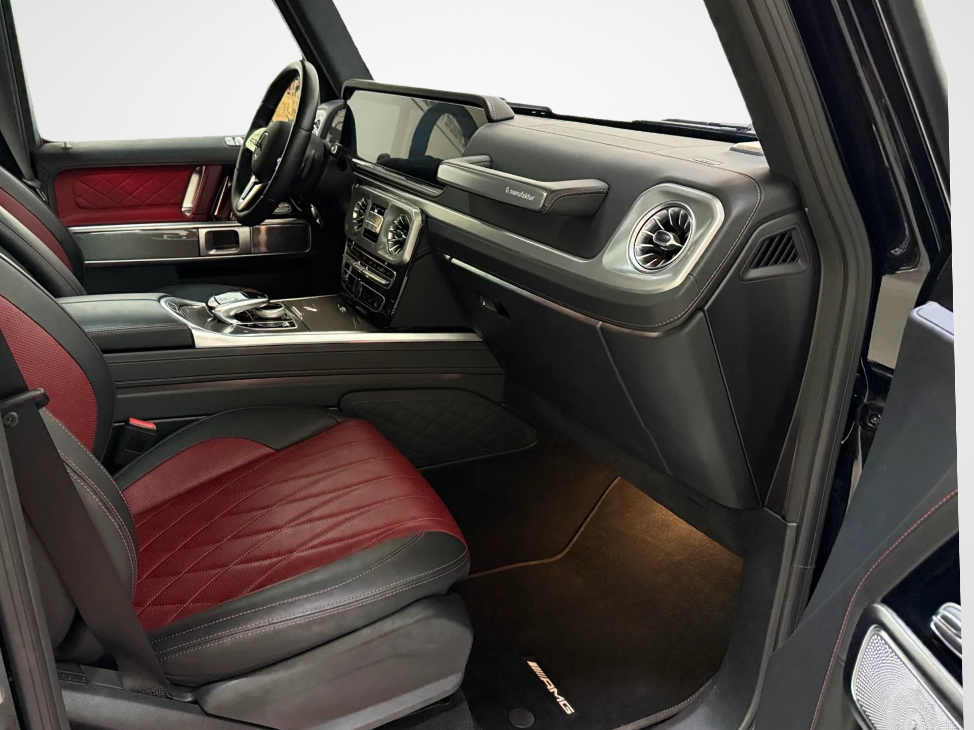 MERCEDES-BENZ G 350 d AMG Line 9G-Tronic G-Manufaktur-image-7