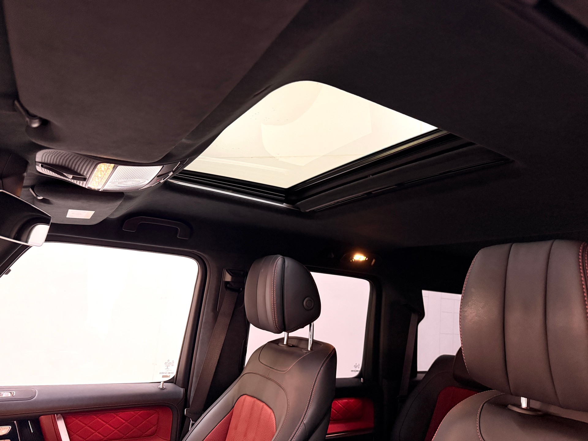 MERCEDES-BENZ G 350 d AMG Line 9G-Tronic G-Manufaktur-image-13