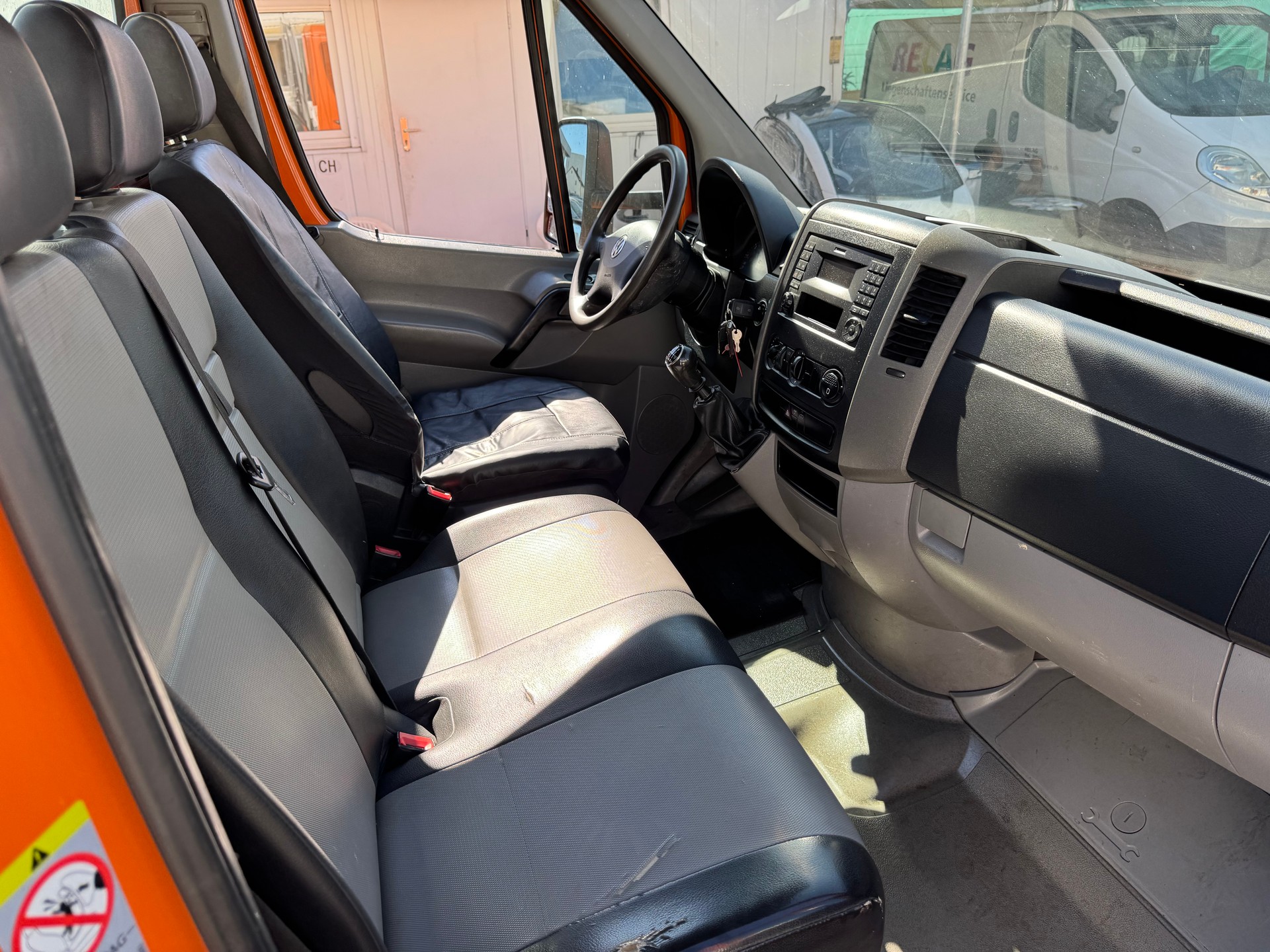 VW CRAFTER-image-6