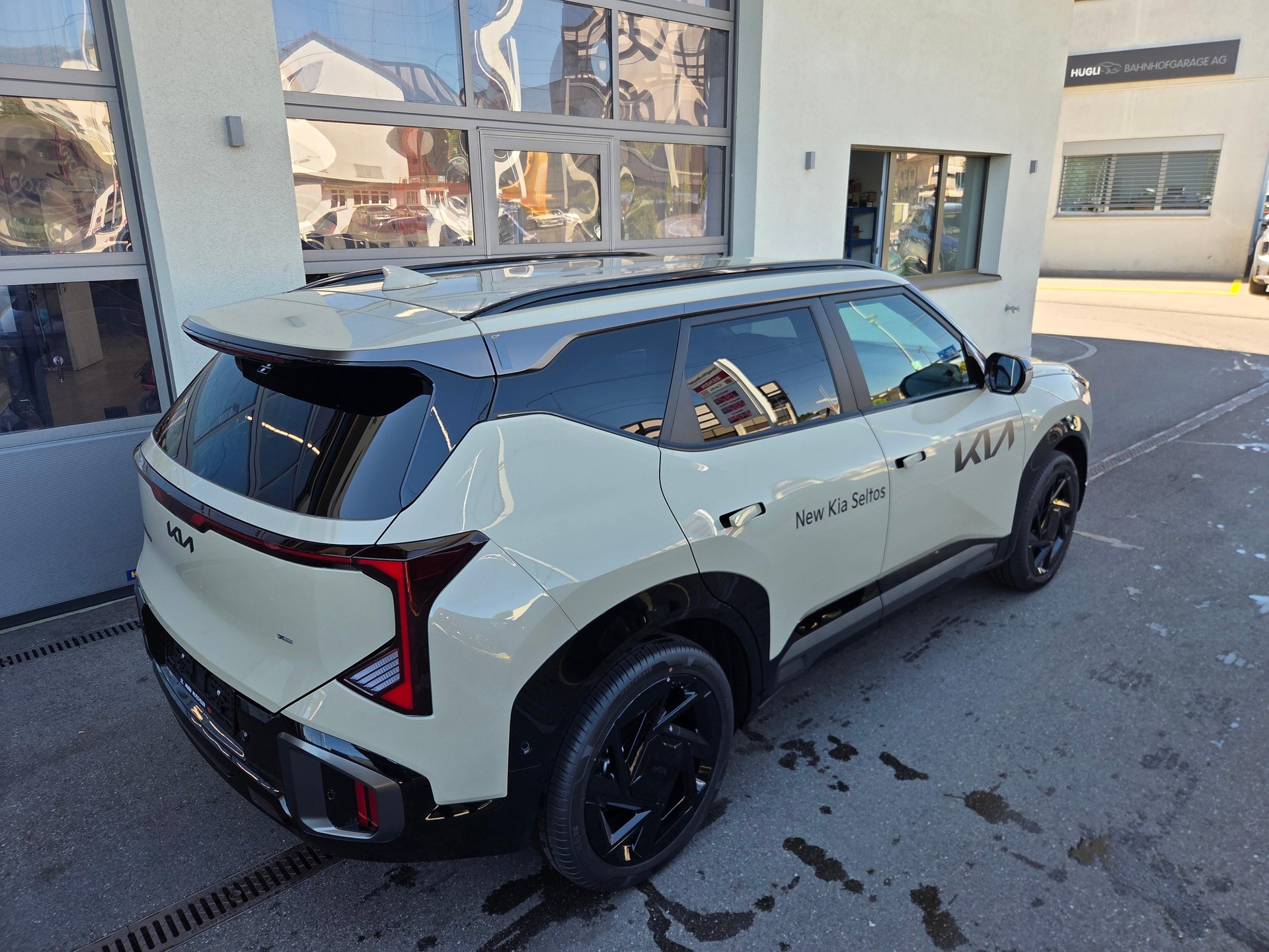 KIA Seltos 1.6 T-GDi X-Line-image-9