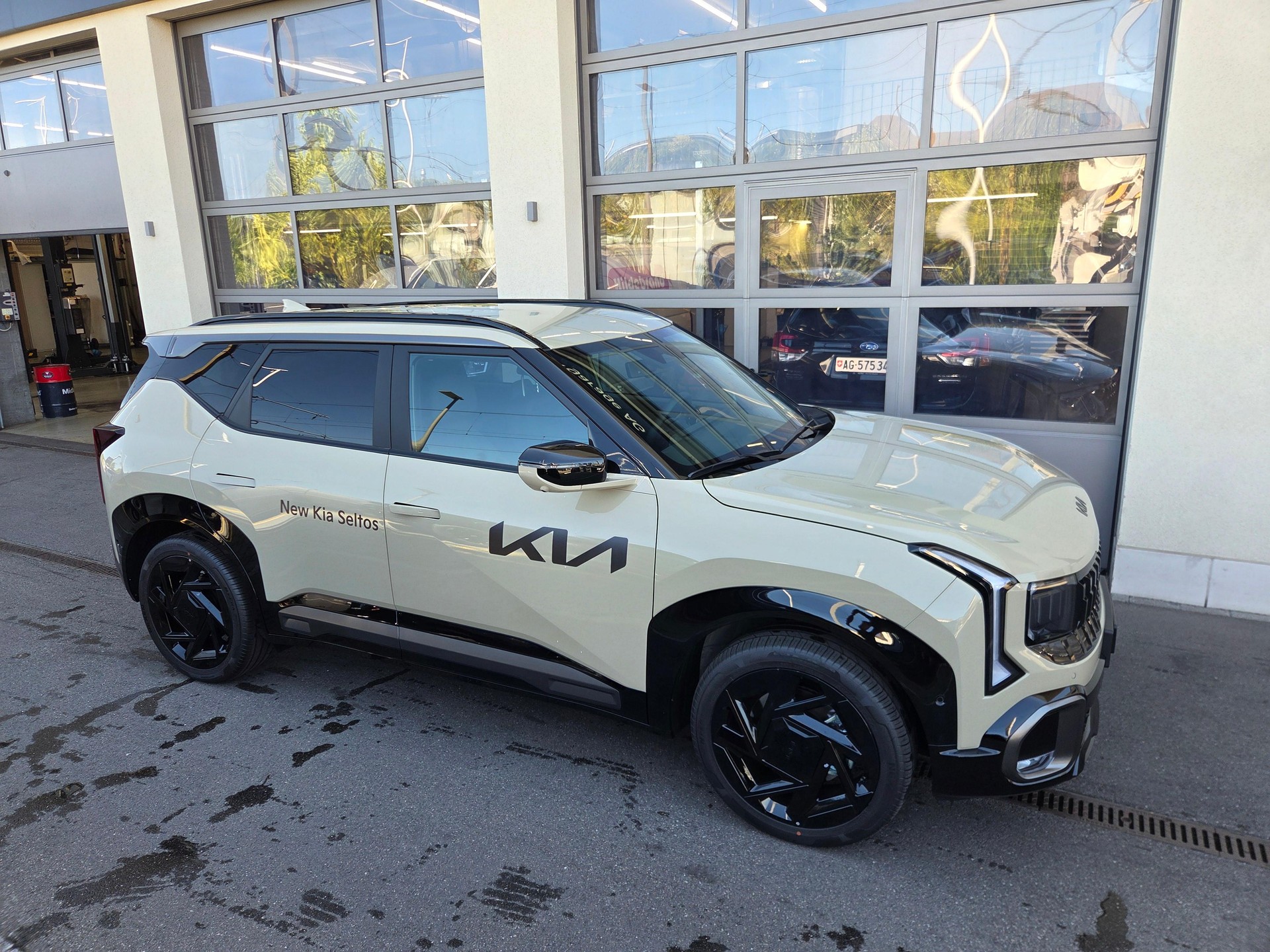 KIA Seltos 1.6 T-GDi X-Line-image-6