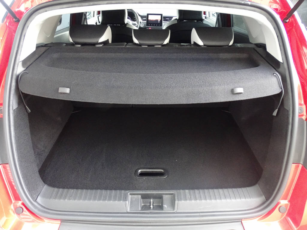 RENAULT Captur 1.3 TCe 155 Intens EDC-image-6