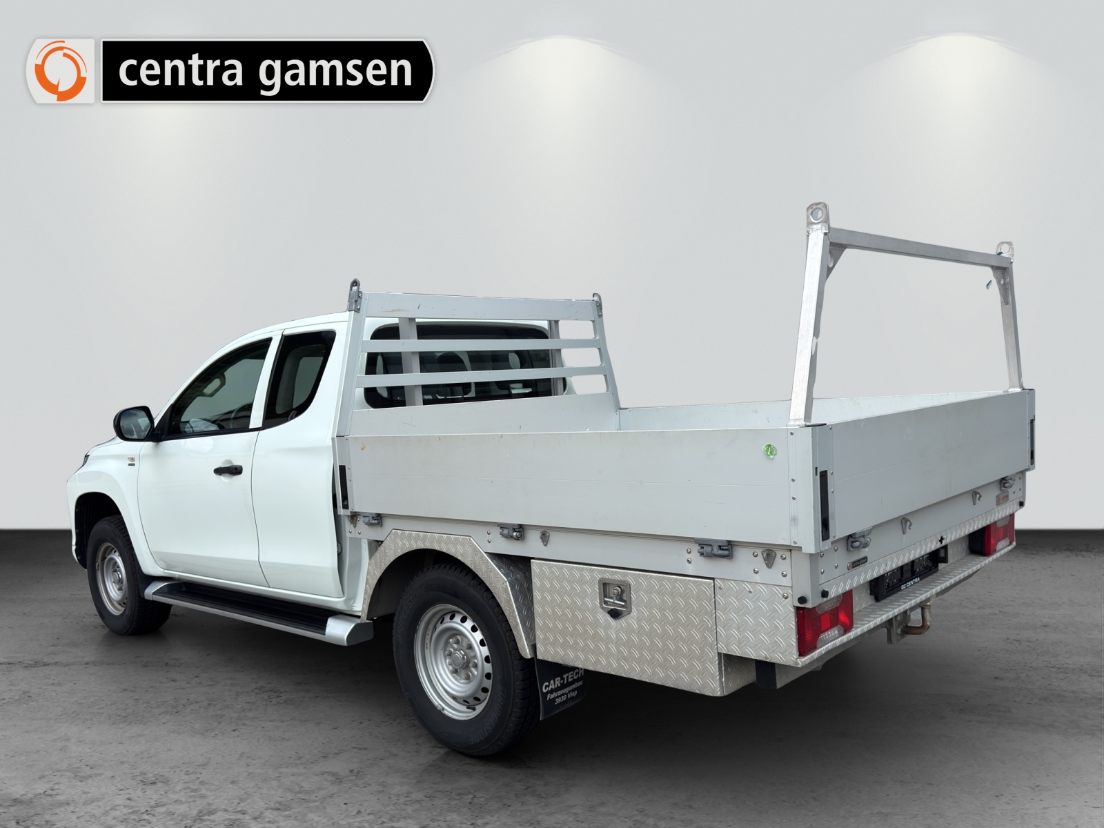 MITSUBISHI L 200 2.2 Style Club Cab Alubrücke-showroom-element-3