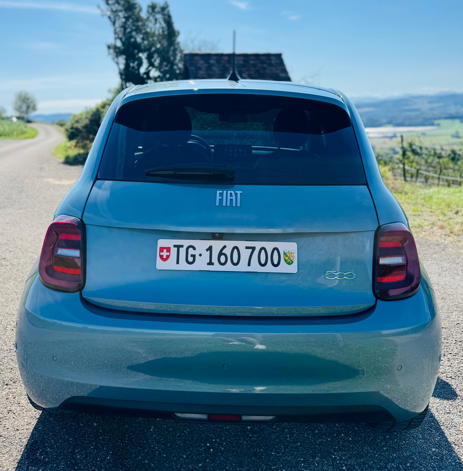 FIAT 500 3+1 electric 87 kW La Prima-image-4