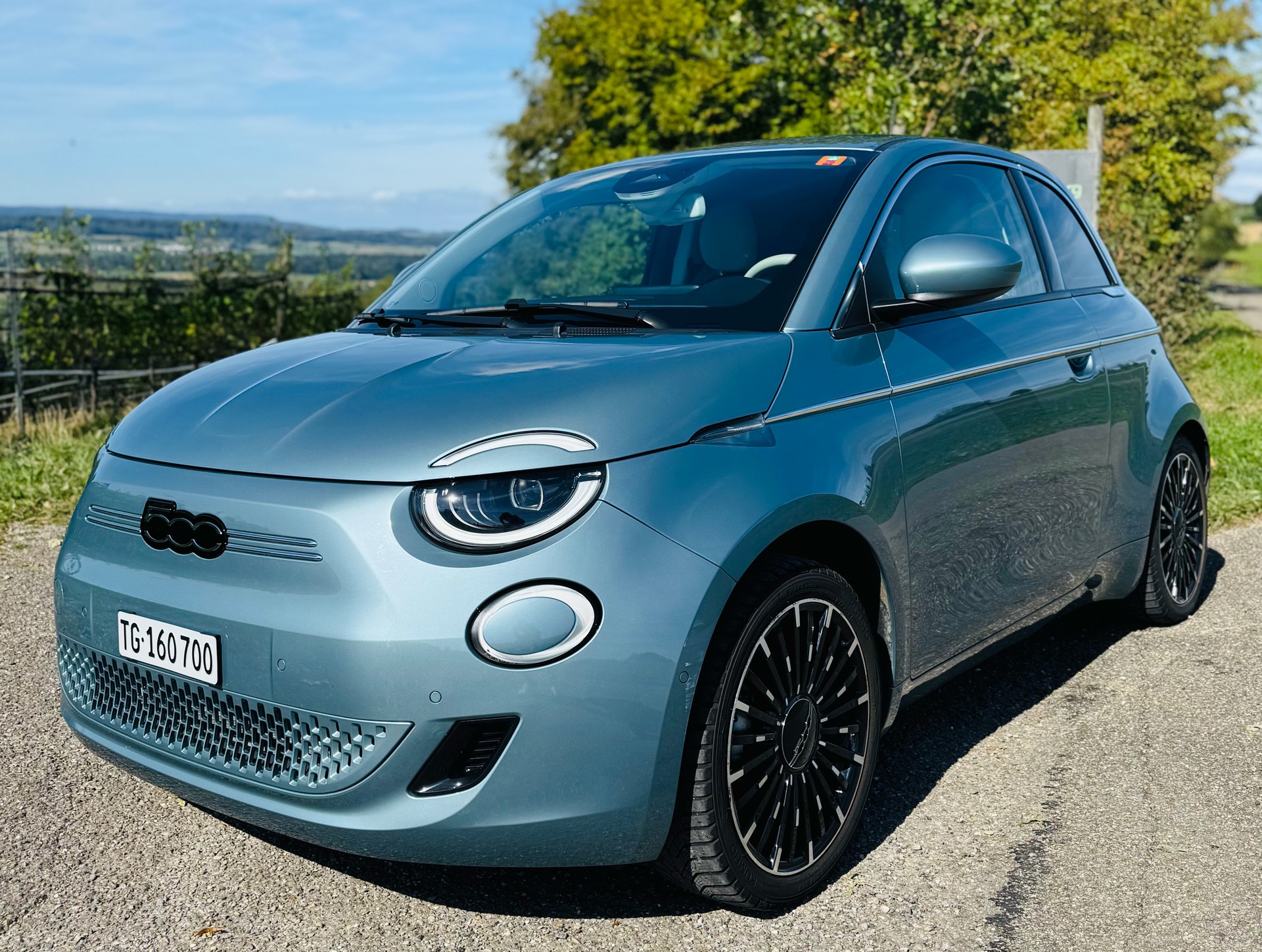 FIAT 500 3+1 electric 87 kW La Prima-image-1