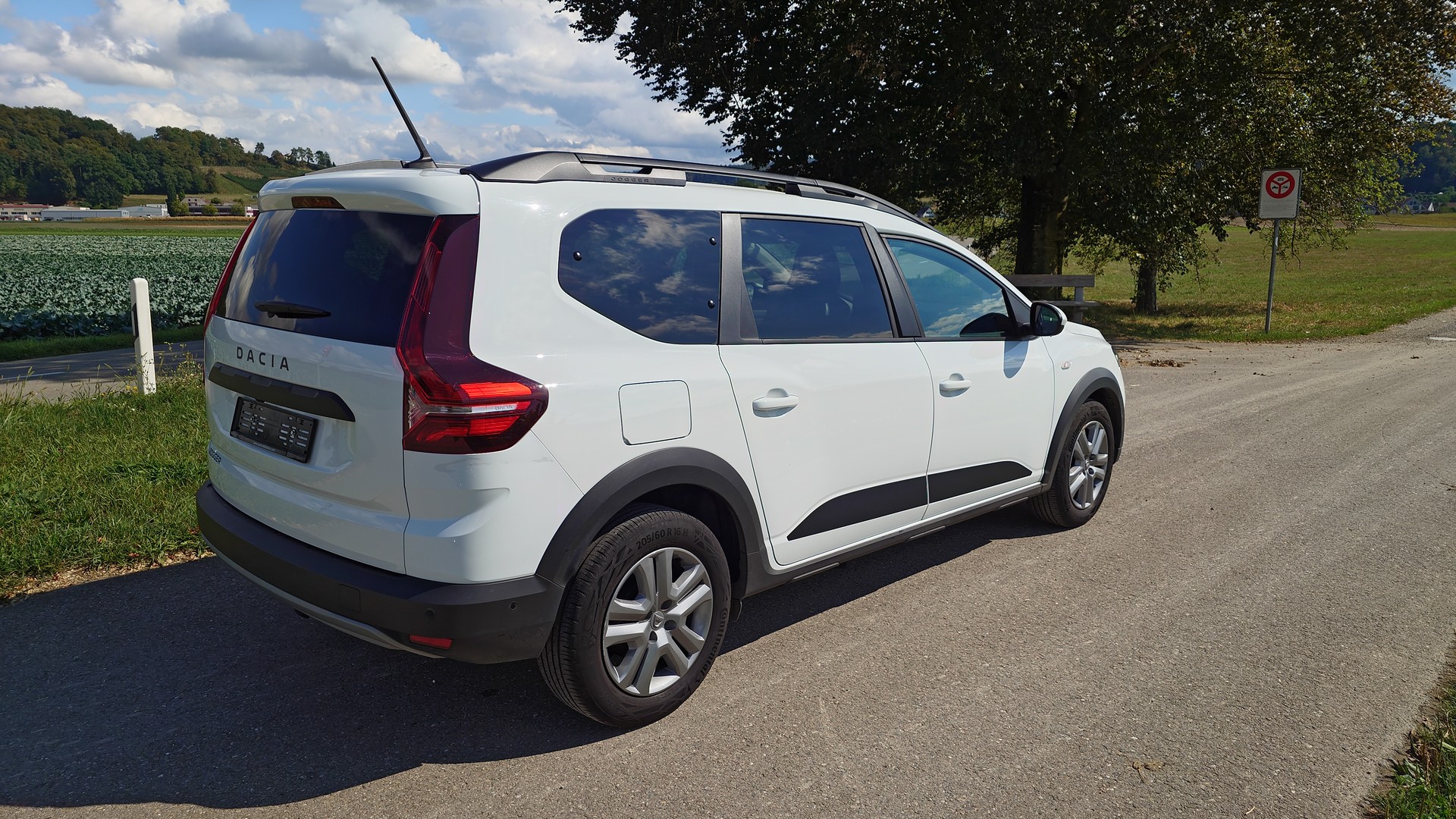 DACIA Jogger TCe 110 Comfort-image-6