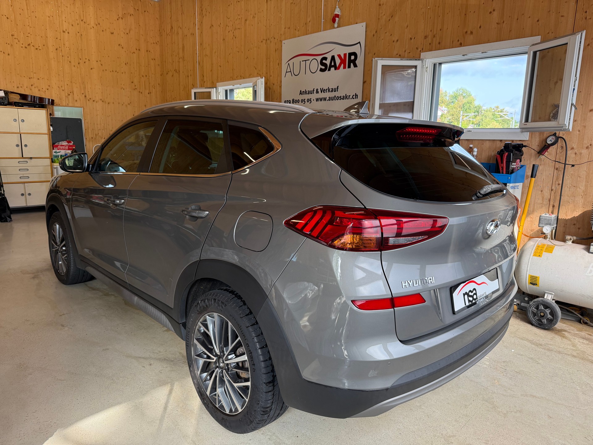 HYUNDAI Tucson 1.6 TGDI Amplia 4WD DCT-image-5