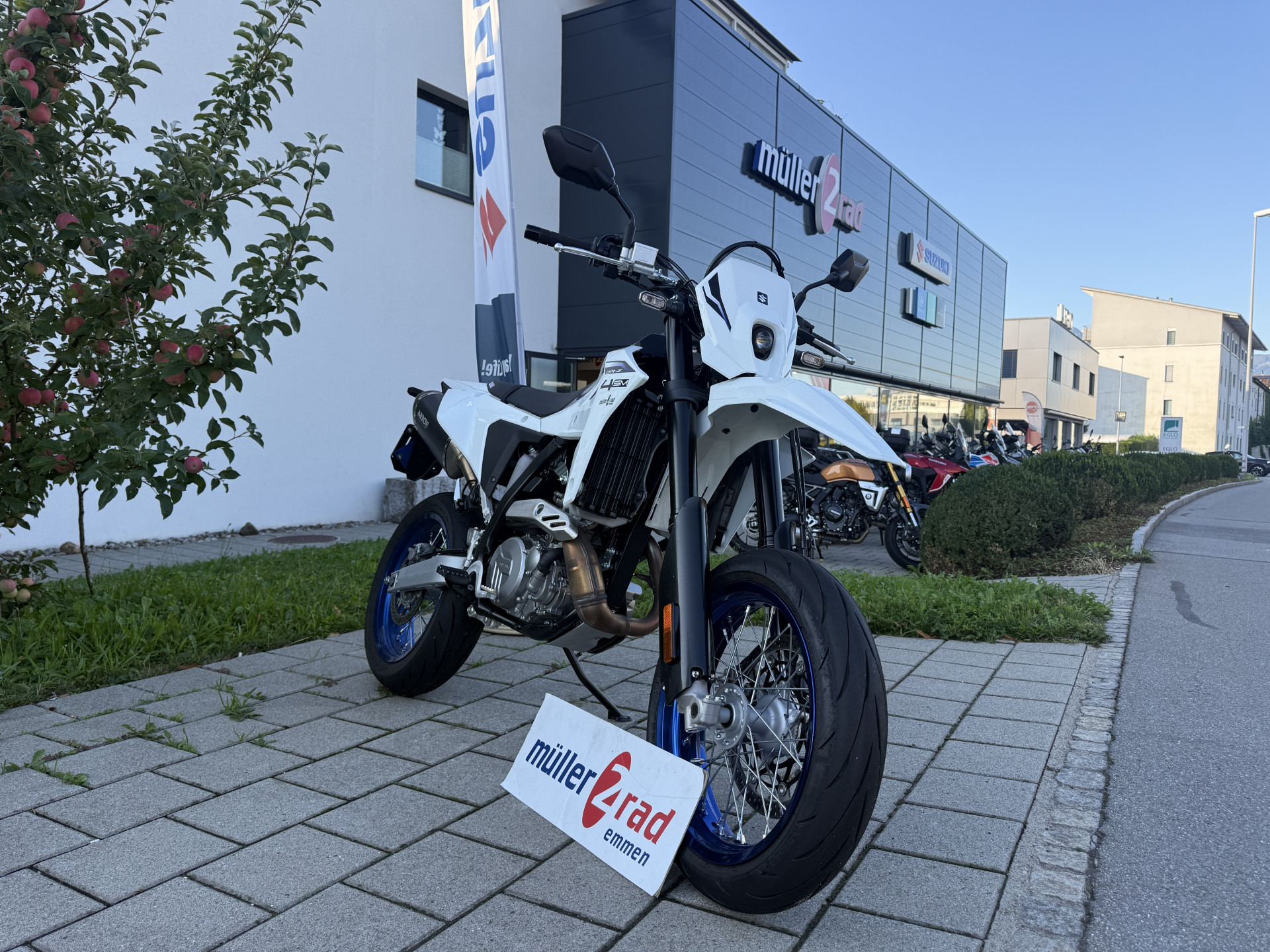 SUZUKI DR-Z4SM