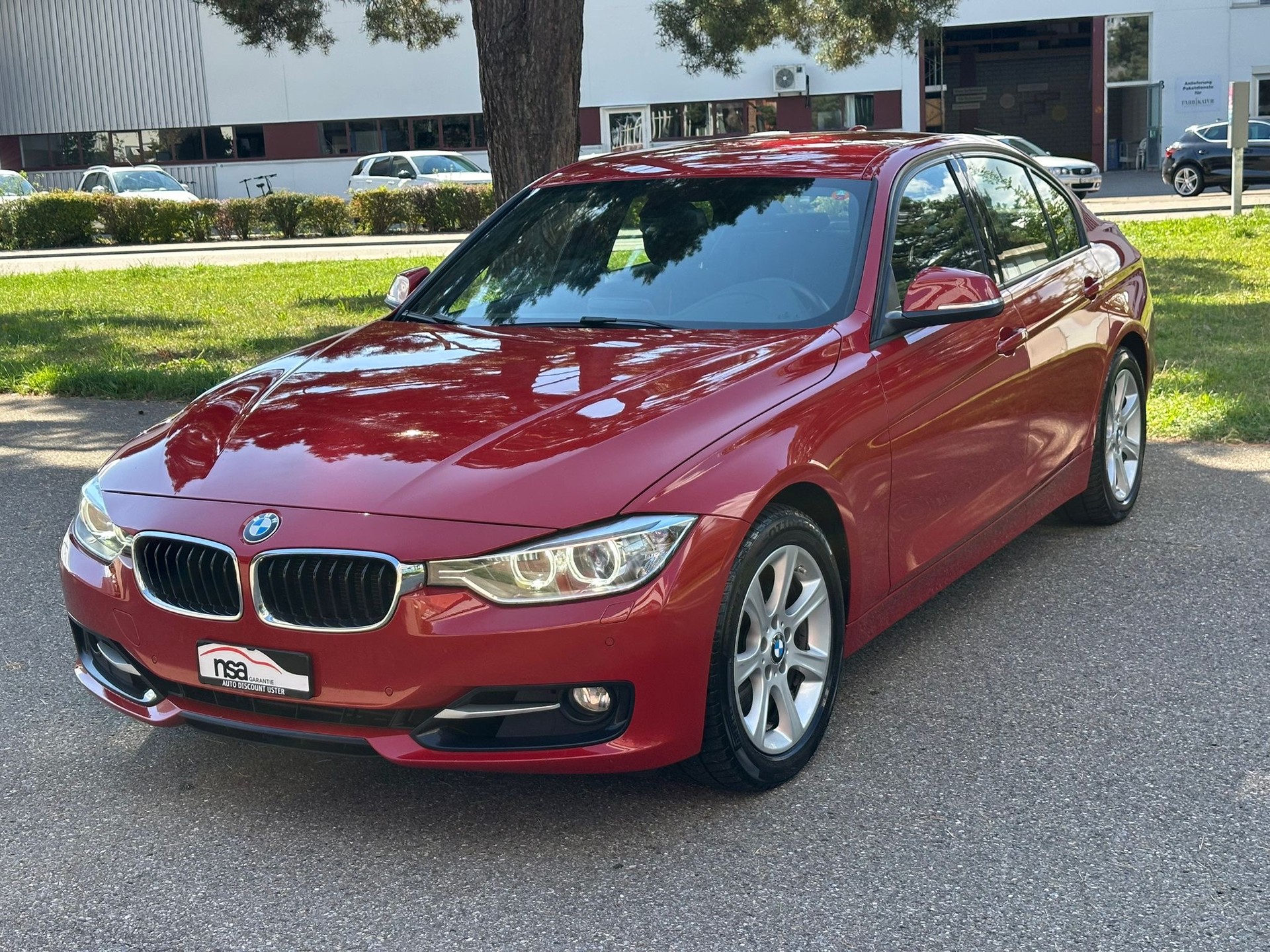 BMW 328i Sport Line Steptronic-image-1