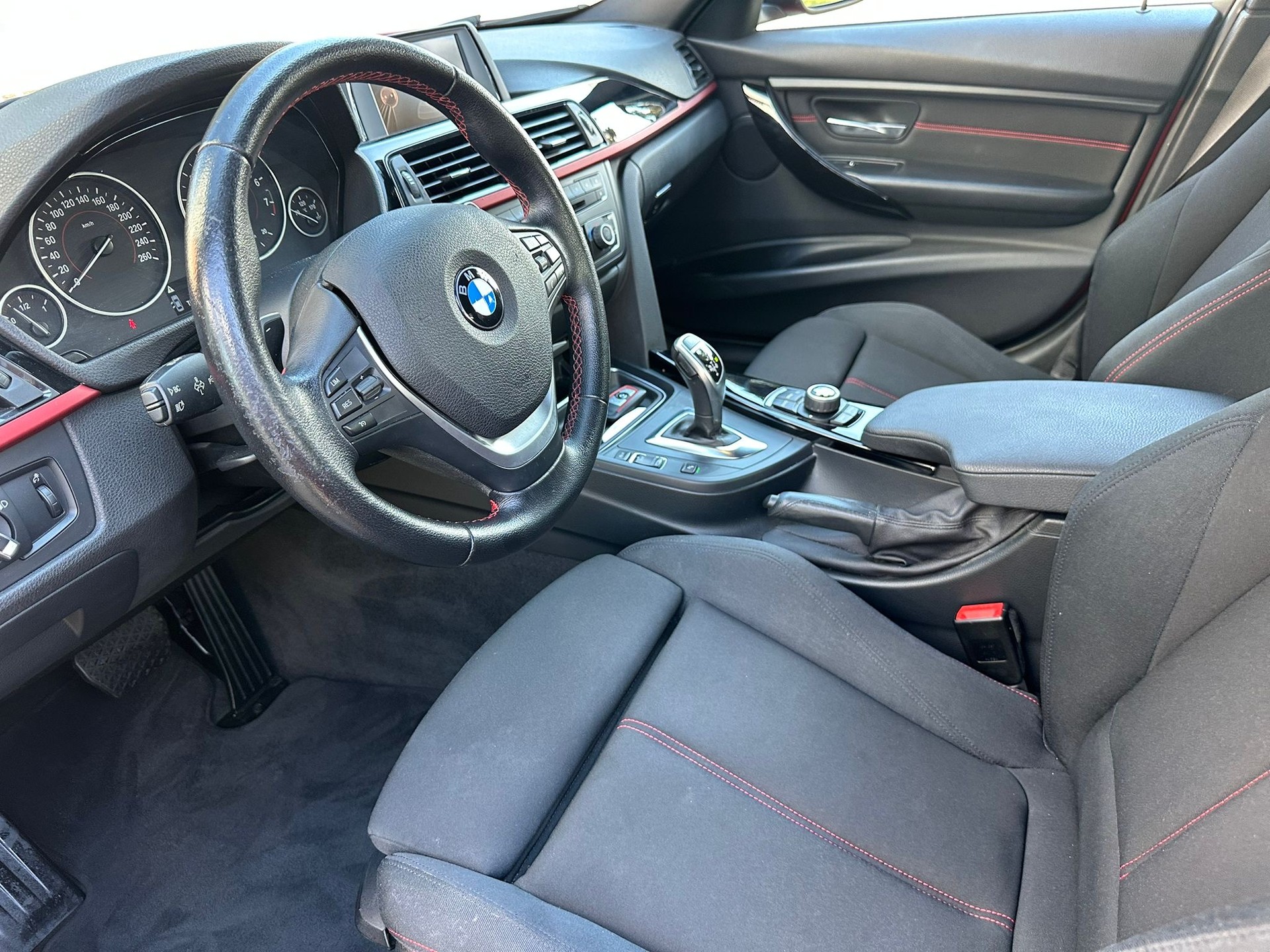 BMW 328i Sport Line Steptronic-image-7
