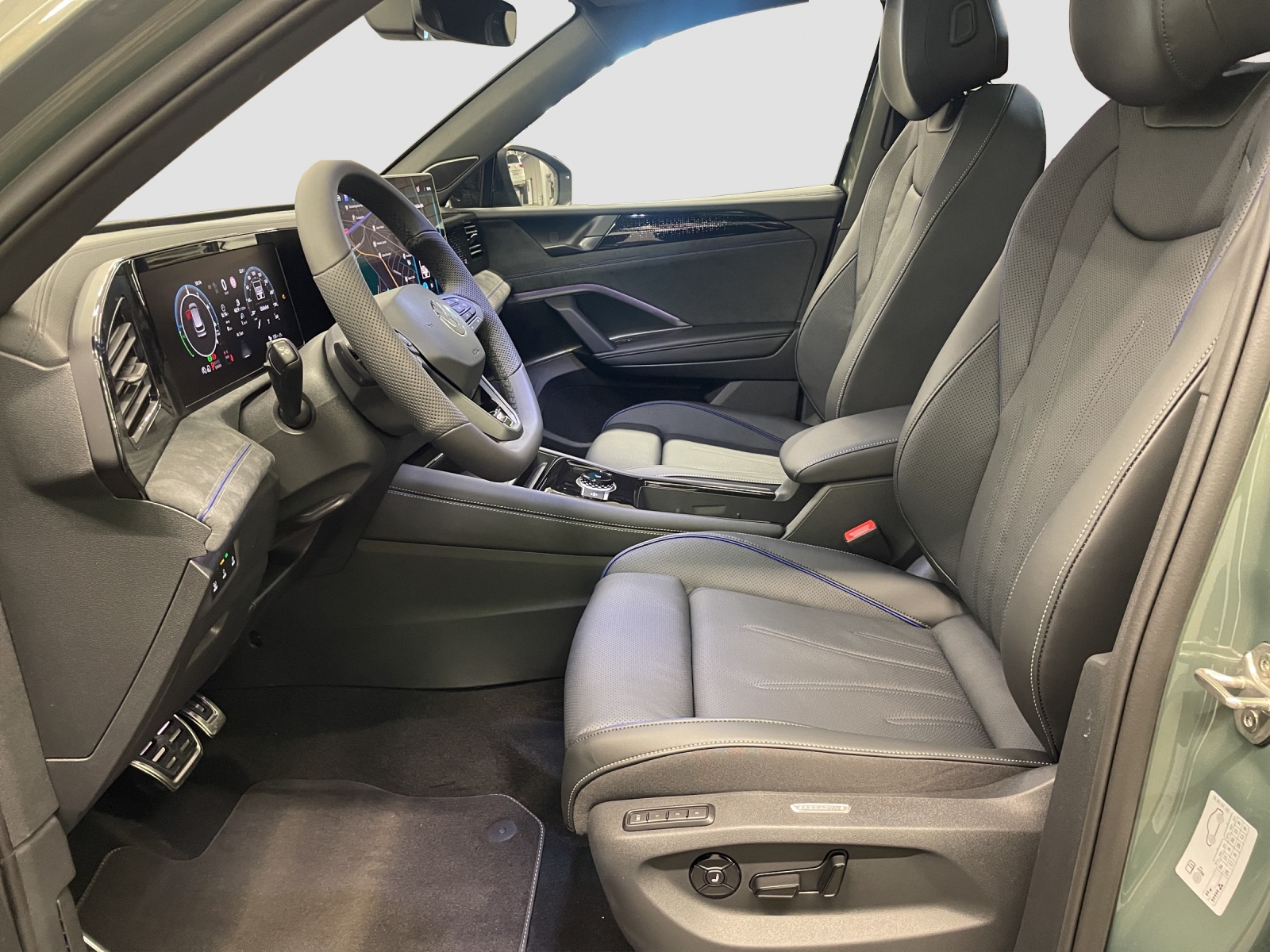 VW Tiguan 1.5 TSI evo2 eHybrid R-Line DSG-image-8