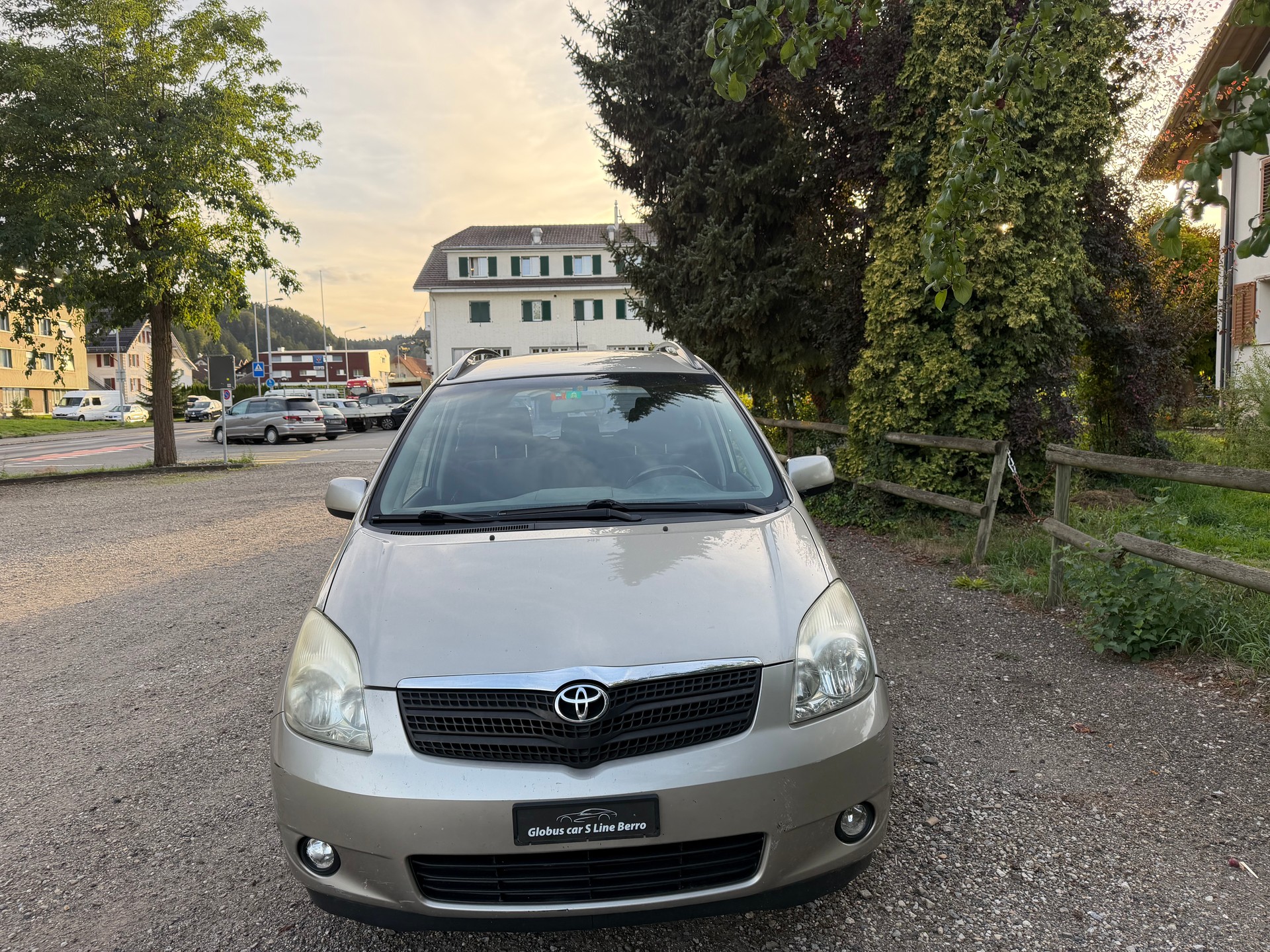 TOYOTA Corolla Verso 1.8 Linea Sol