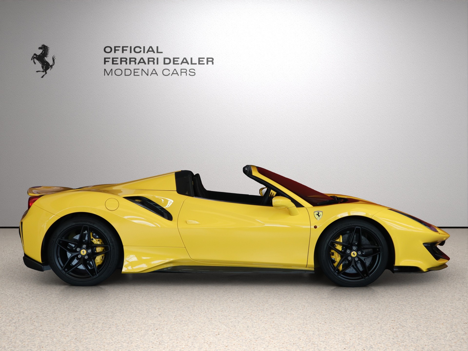 FERRARI 488 Pista Spider 3.9 V8-image-14