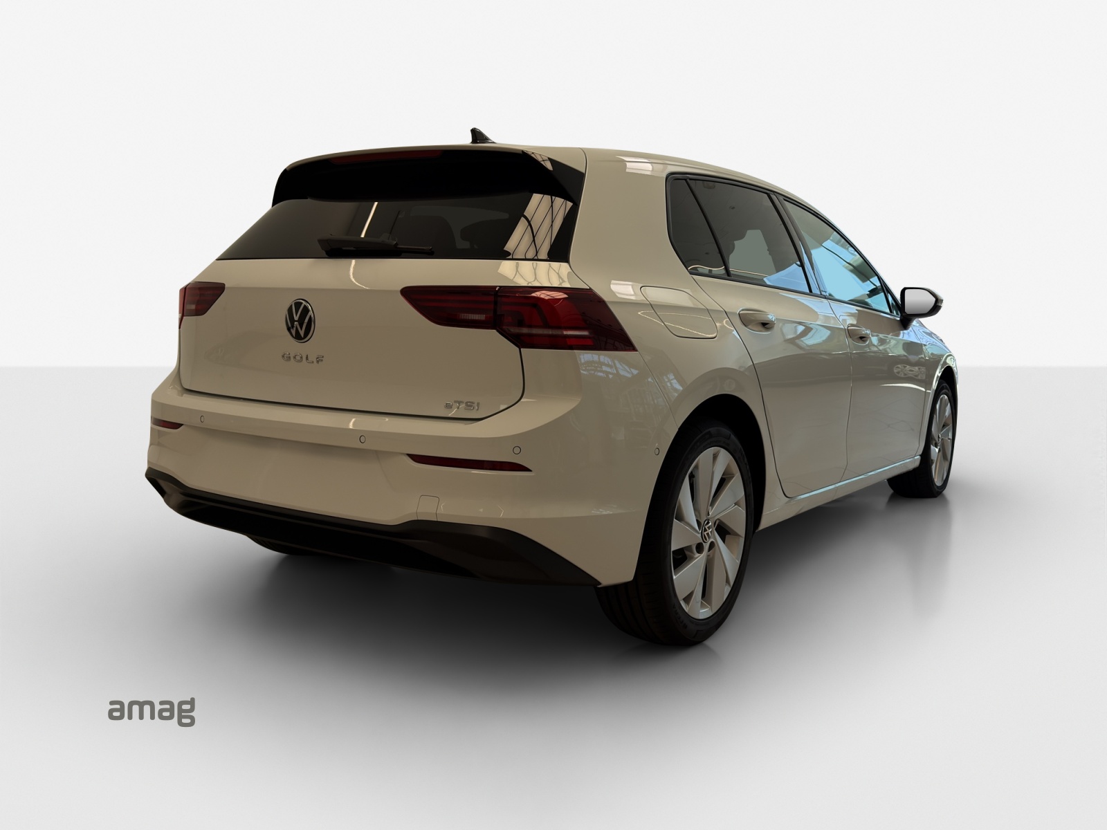 VW Golf 1.5 e TSI mHEV United DSG-image-4