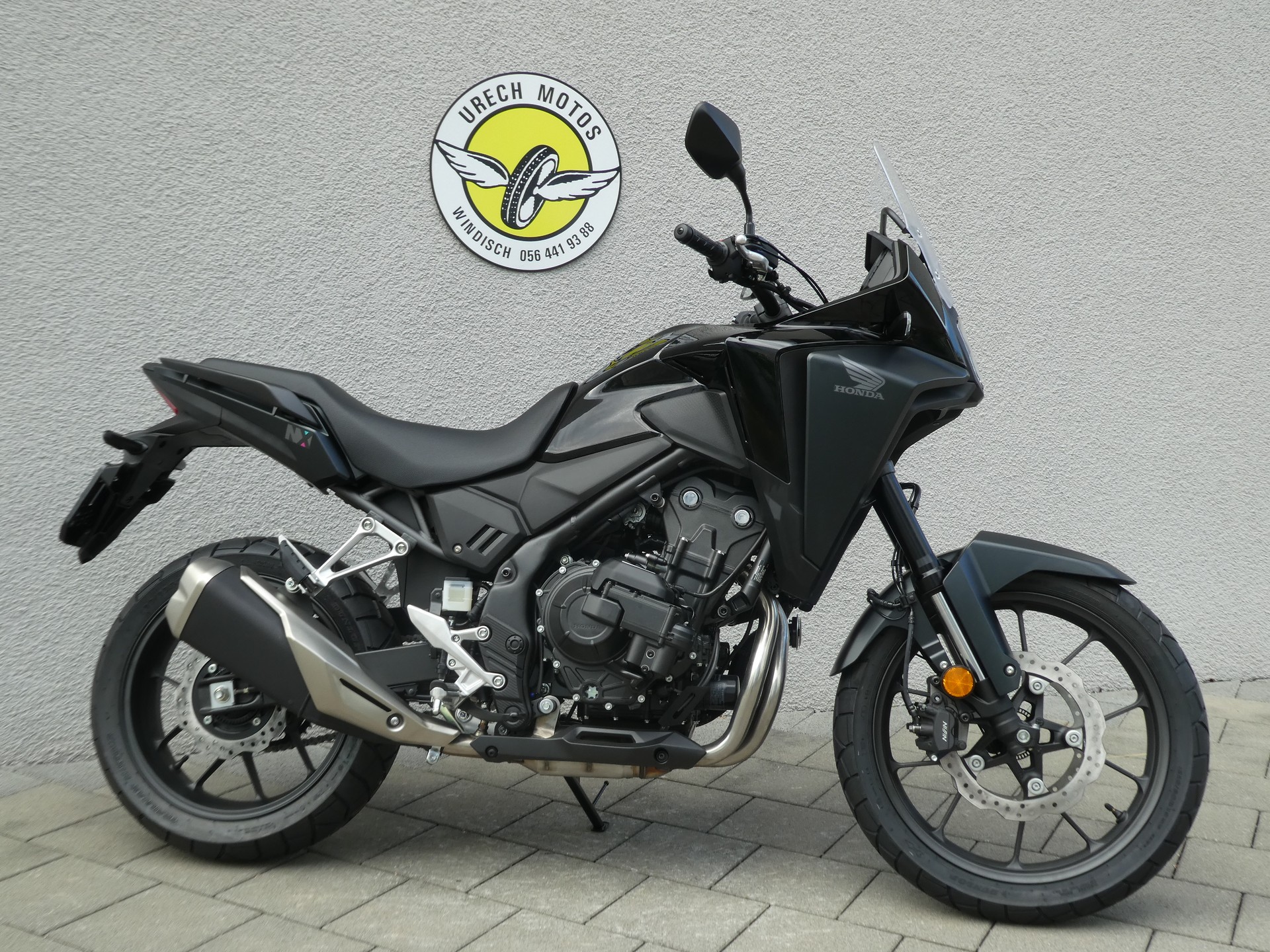 HONDA NX 500-showroom-element-1