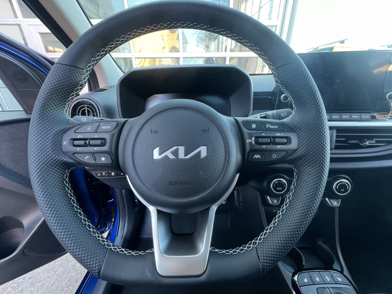 KIA Picanto 1.0 GDi GT Line-image-11