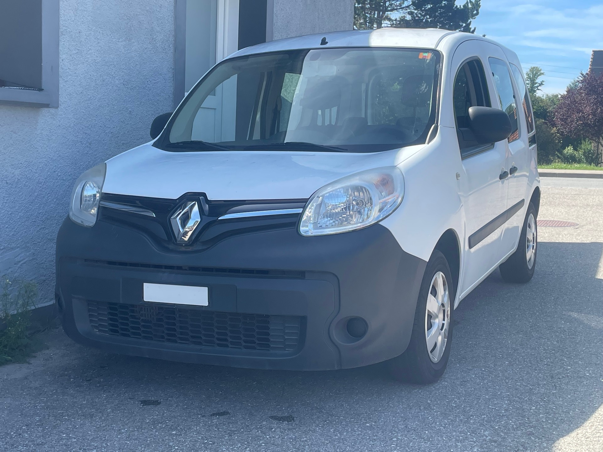 RENAULT Kangoo 1.2 16V Turbo Authentique-image-1