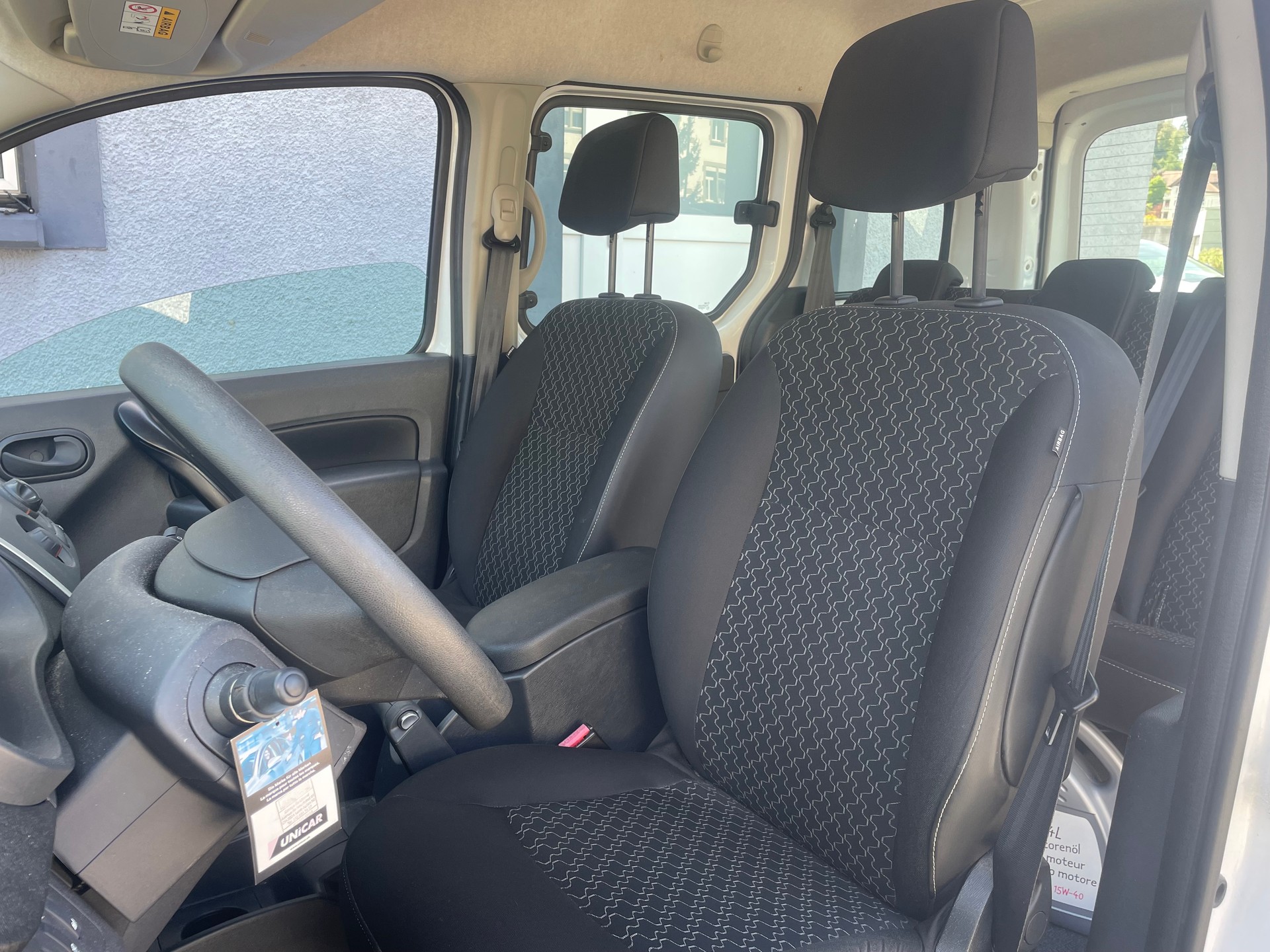 RENAULT Kangoo 1.2 16V Turbo Authentique-image-8