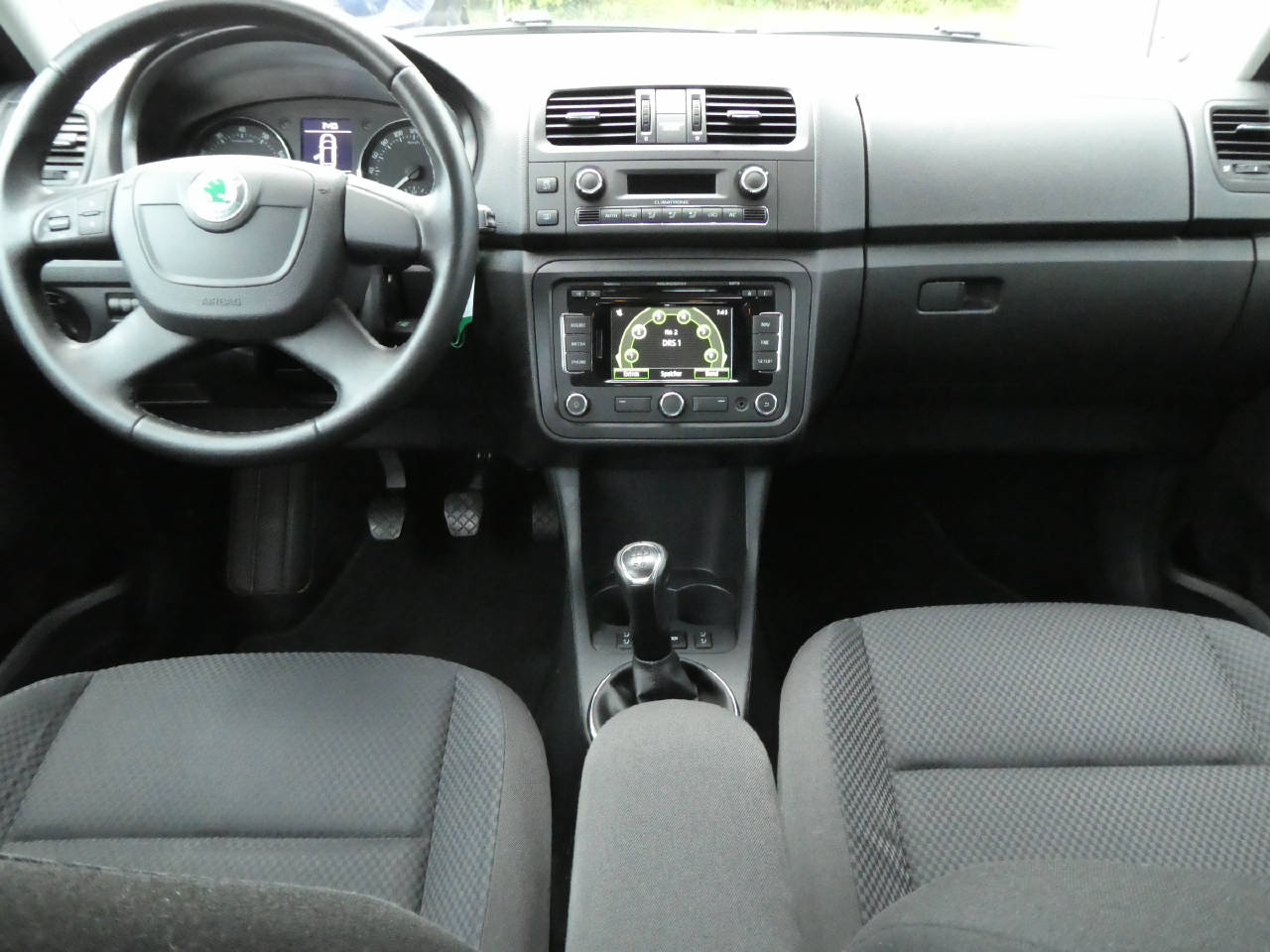 SKODA Fabia Combi 1.2 TSI Elegance-image-13