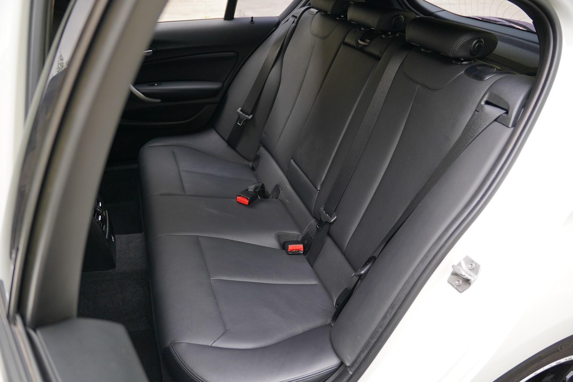 BMW M135i xDrive Steptronic-image-20